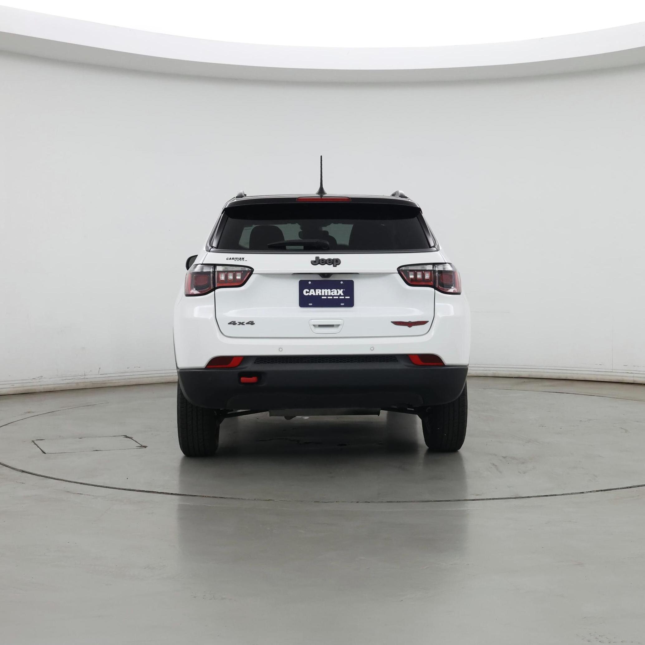 Thumbnail: 2022 Jeep Compass - 6