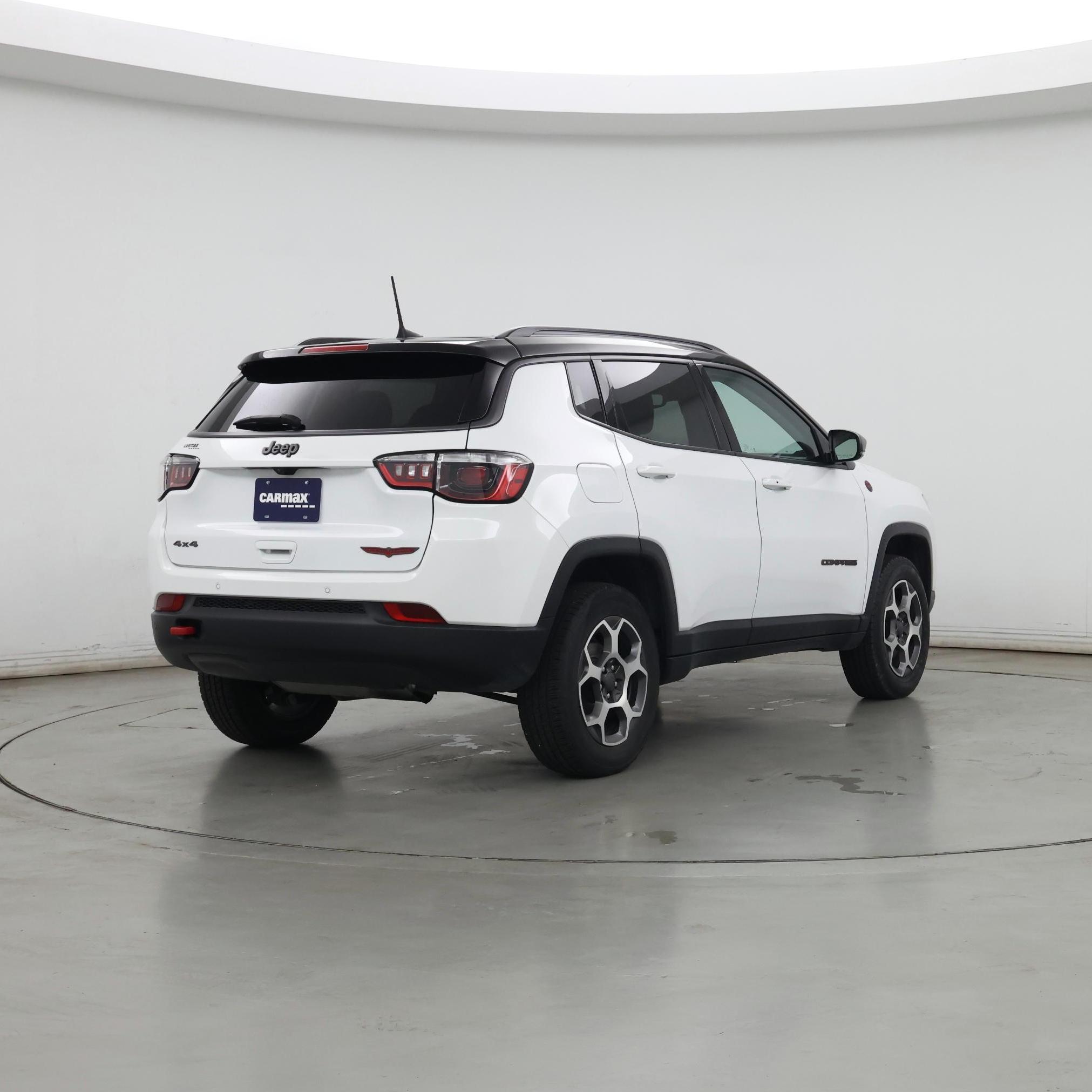 Thumbnail: 2022 Jeep Compass - 8