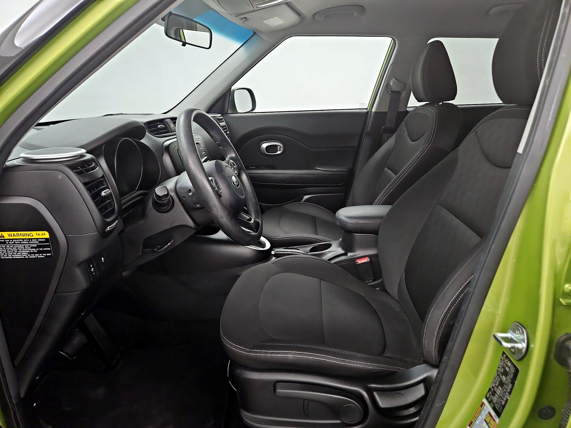 Thumbnail: 2015 Kia Soul - 11
