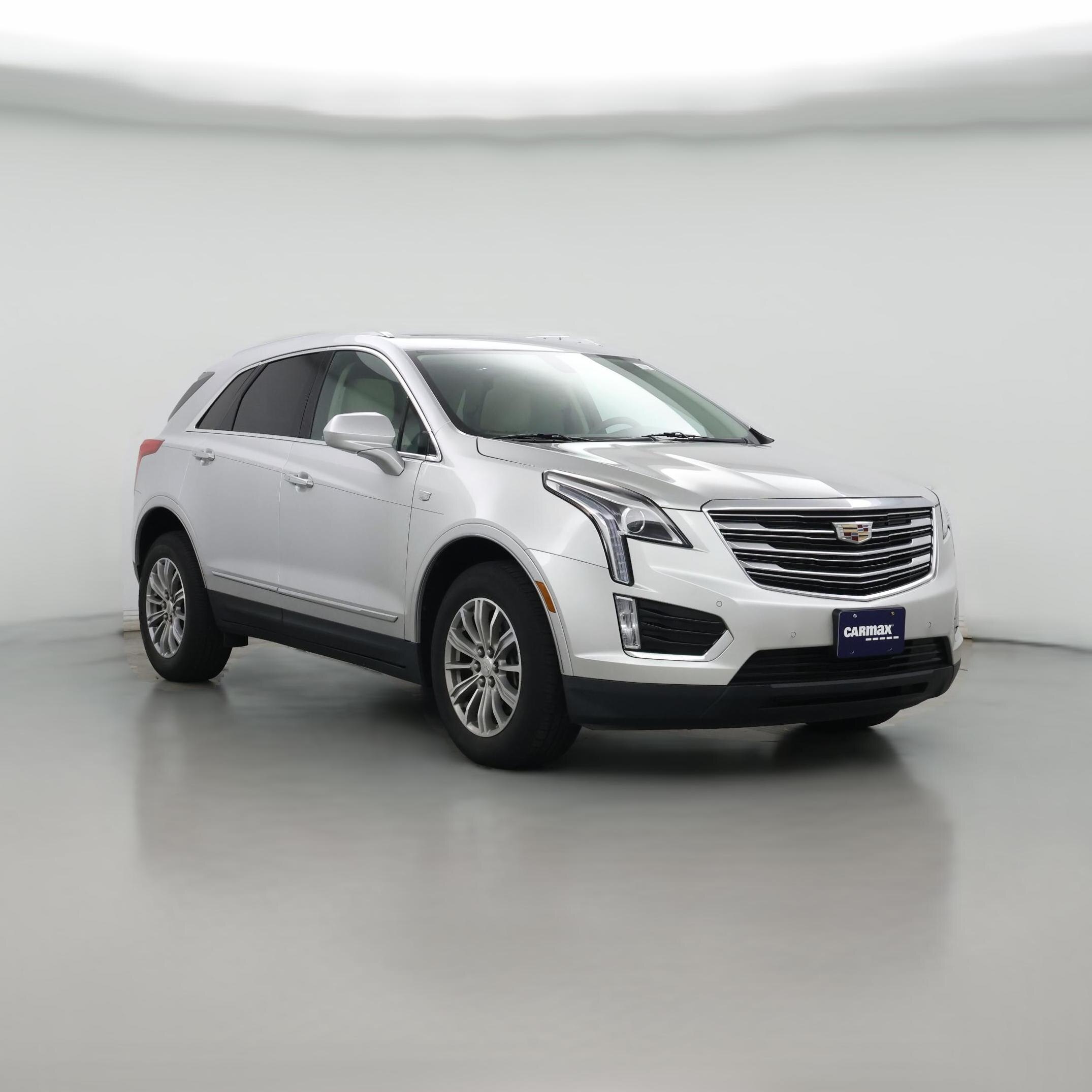 Thumbnail: 2017 Cadillac XT5 - 1