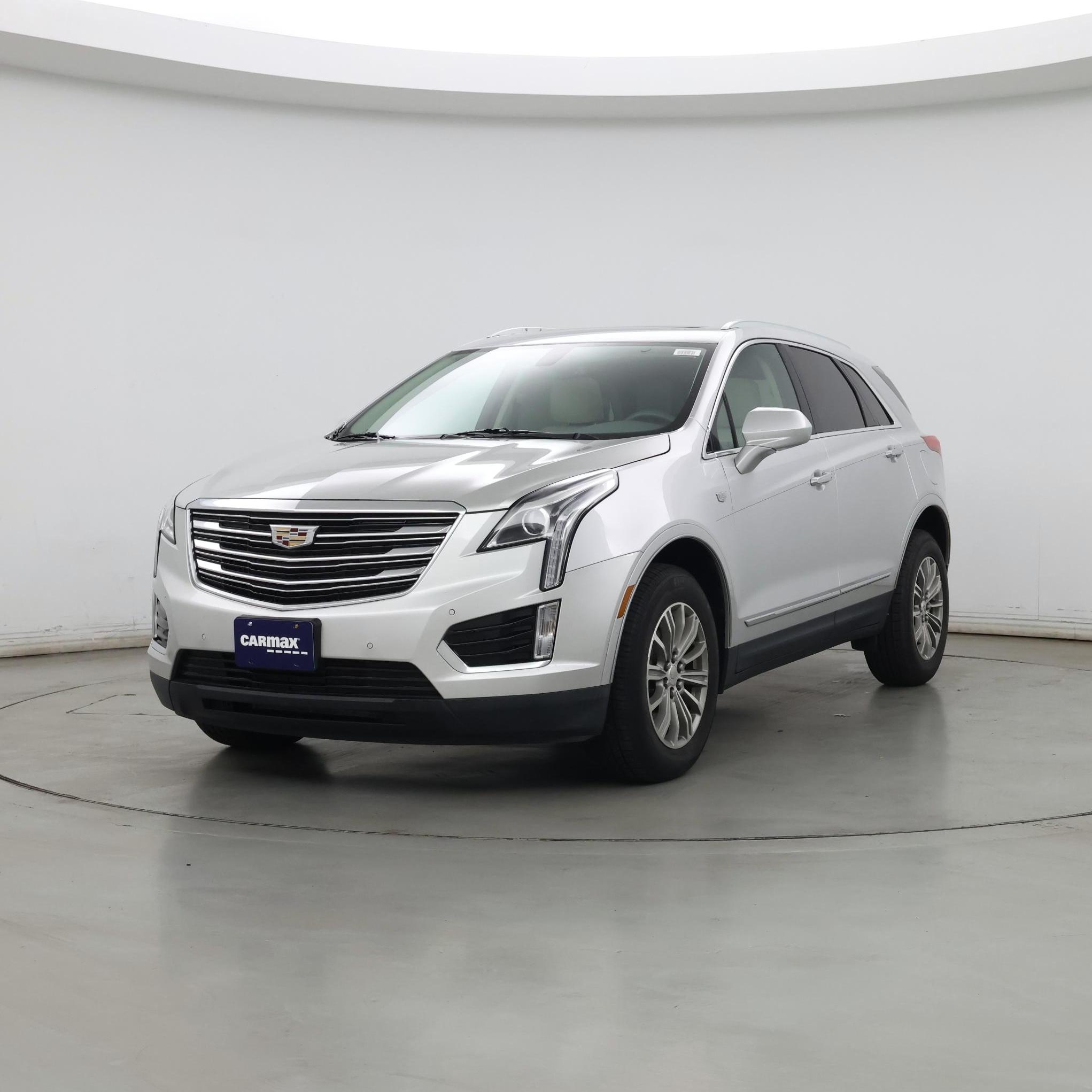 Thumbnail: 2017 Cadillac XT5 - 4