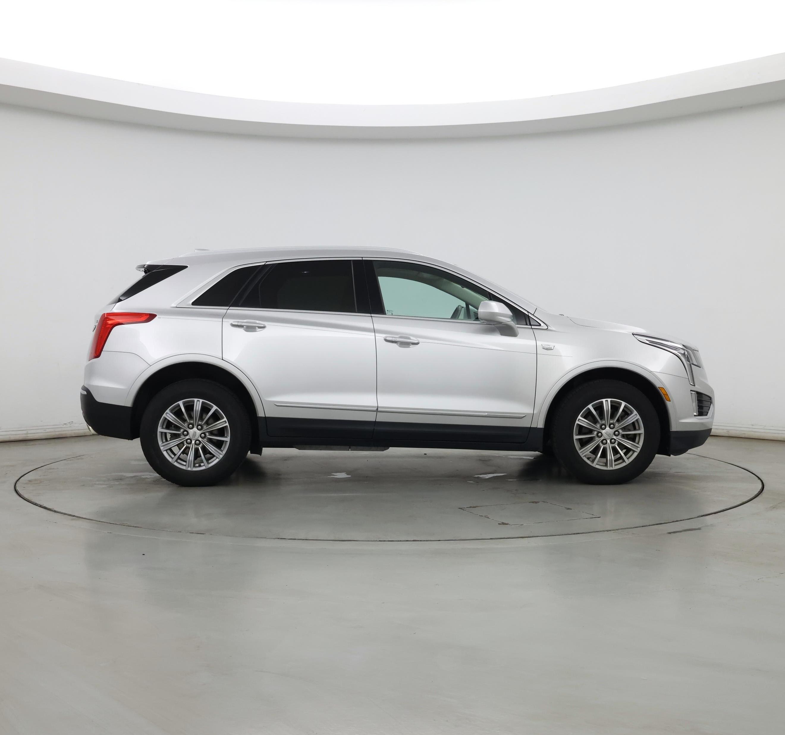 Thumbnail: 2017 Cadillac XT5 - 7