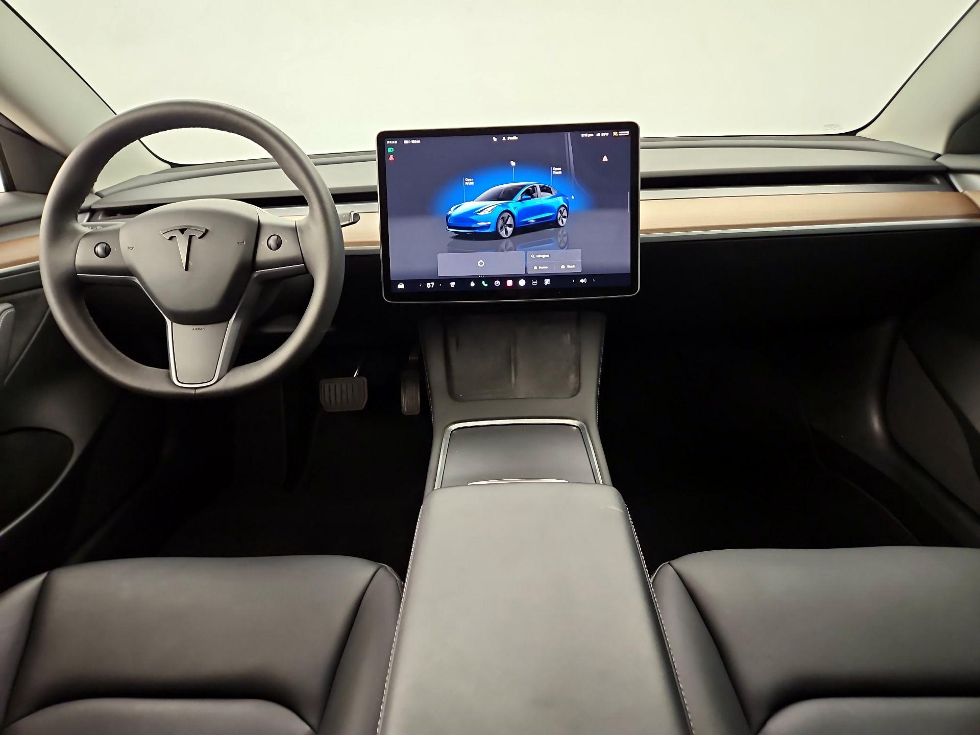Thumbnail: 2023 Tesla Model 3 - 9