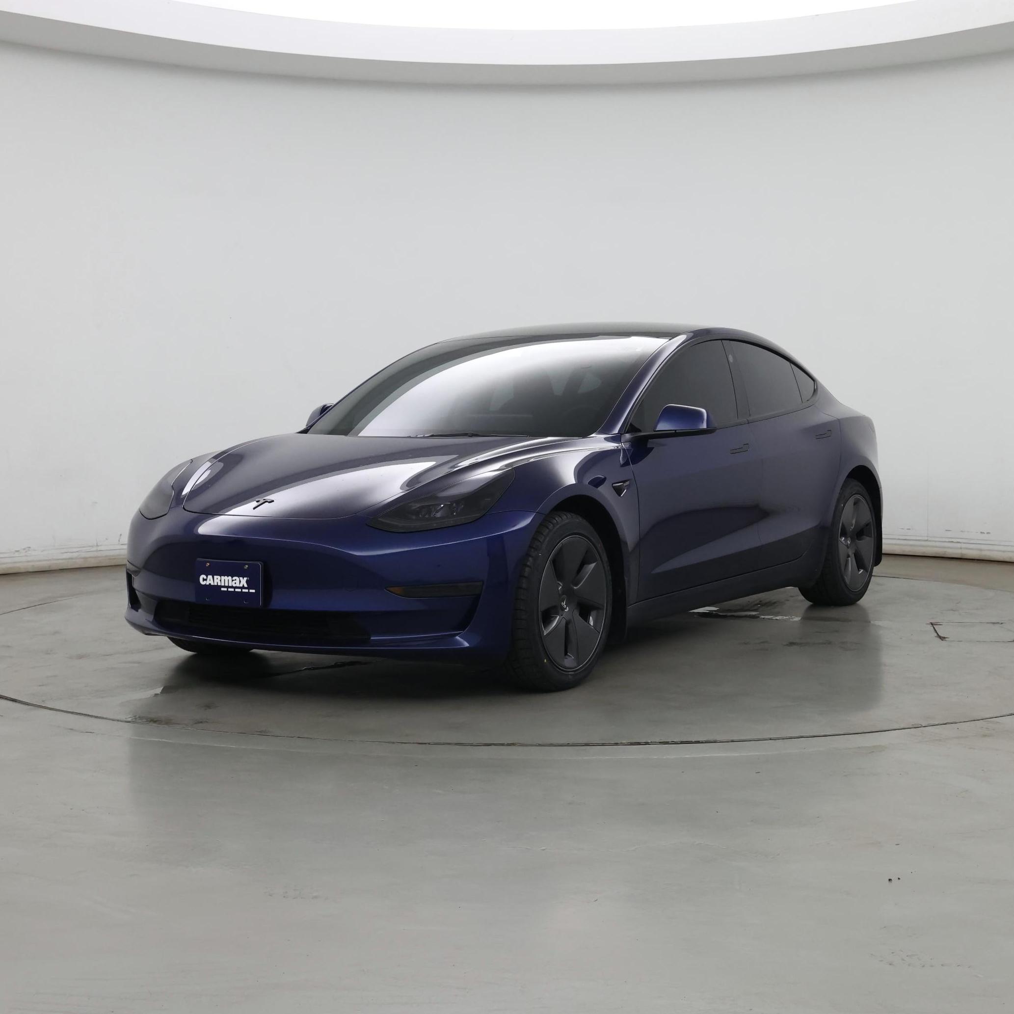 Thumbnail: 2023 Tesla Model 3 - 4