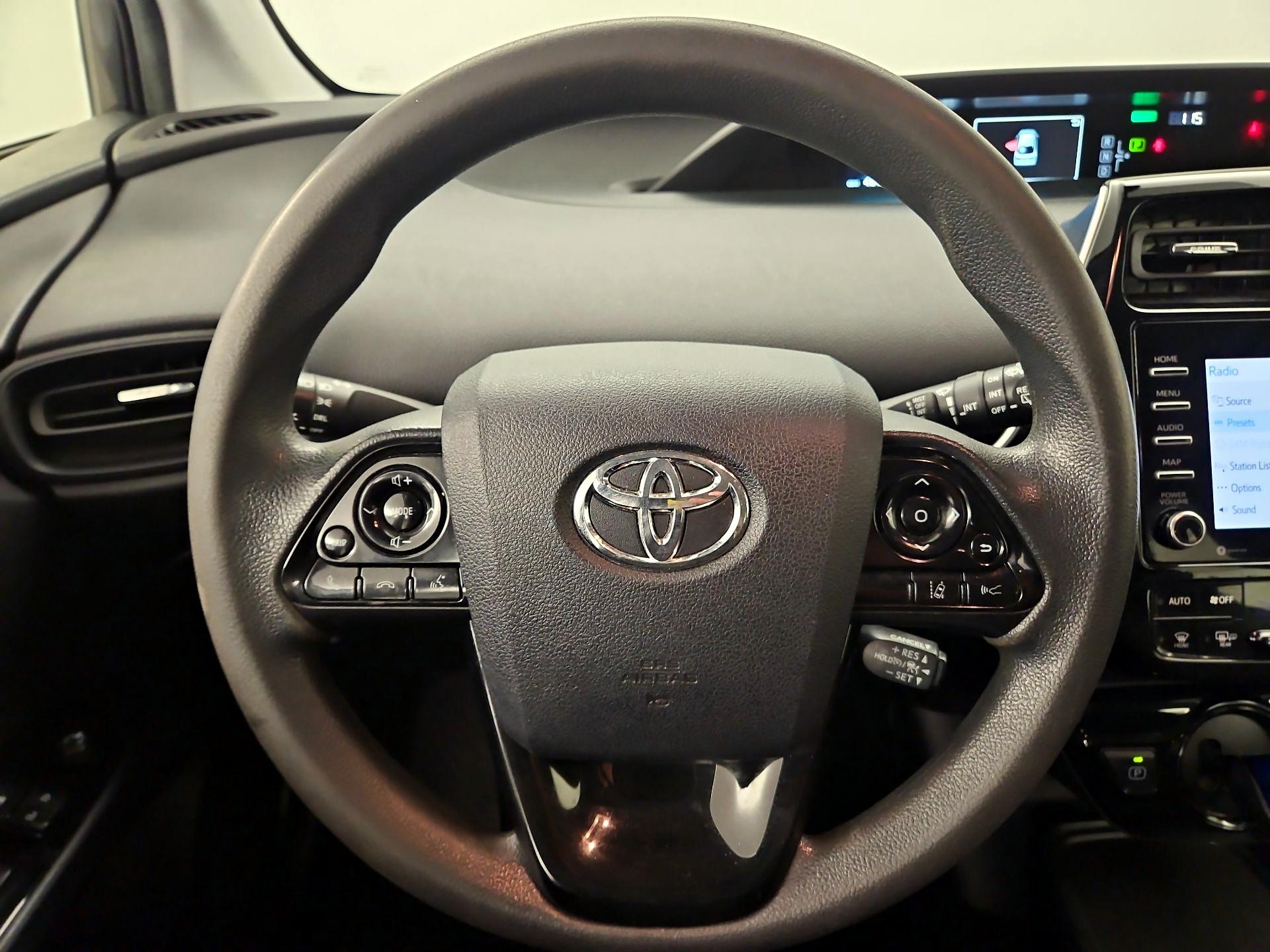 Thumbnail: 2021 Toyota Prius - 10