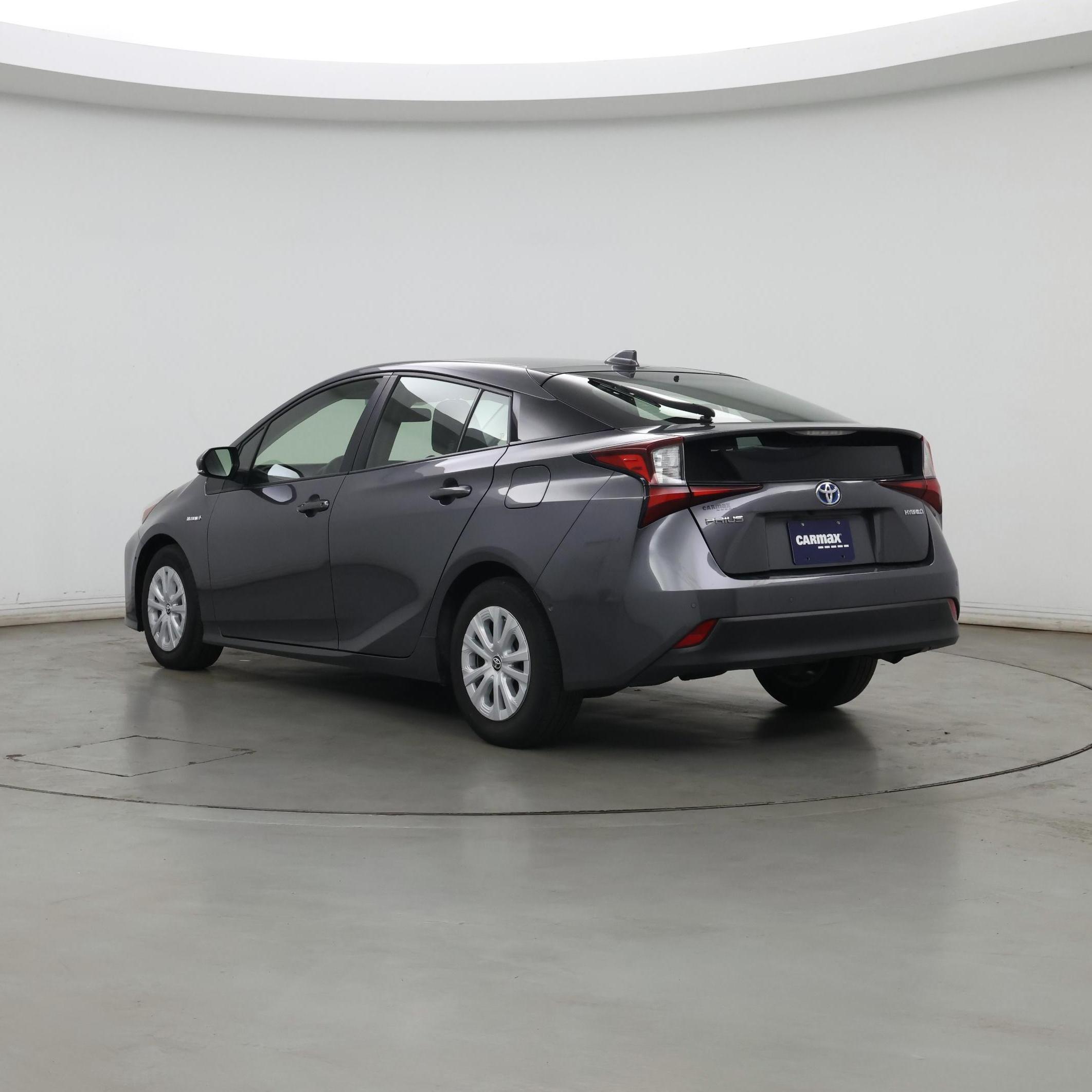 Thumbnail: 2021 Toyota Prius - 2