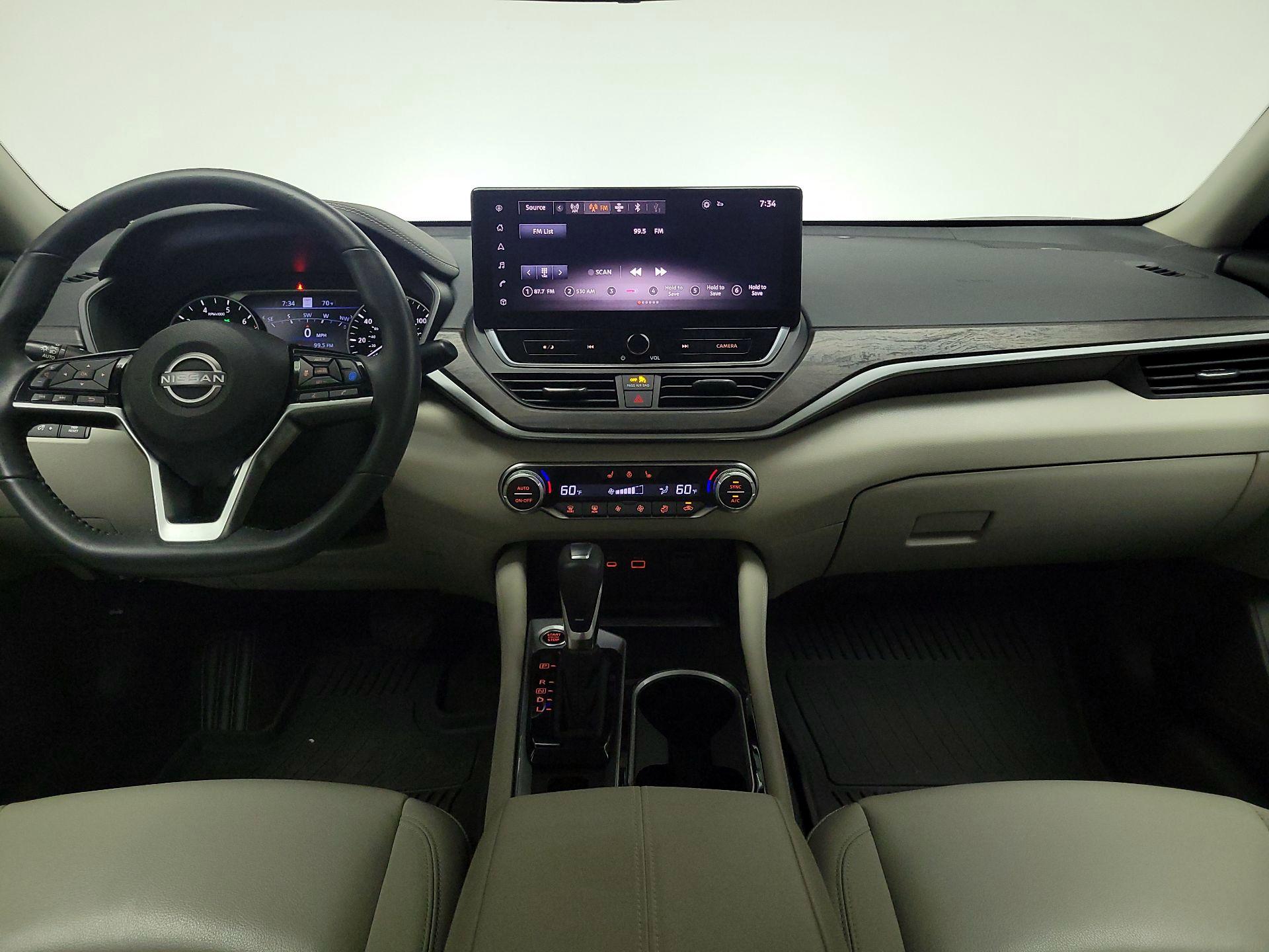 Thumbnail: 2023 Nissan Altima - 9