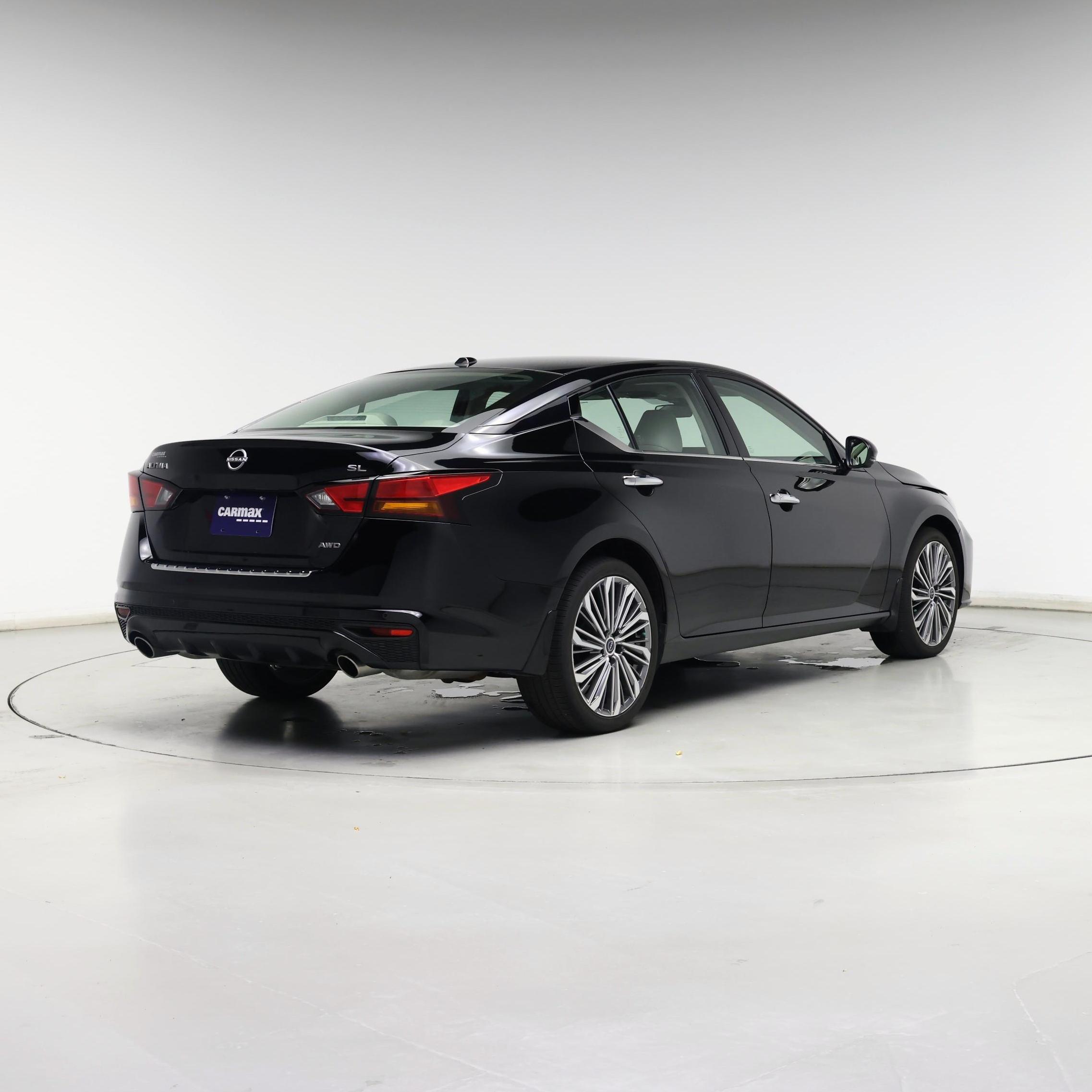 Thumbnail: 2023 Nissan Altima - 8