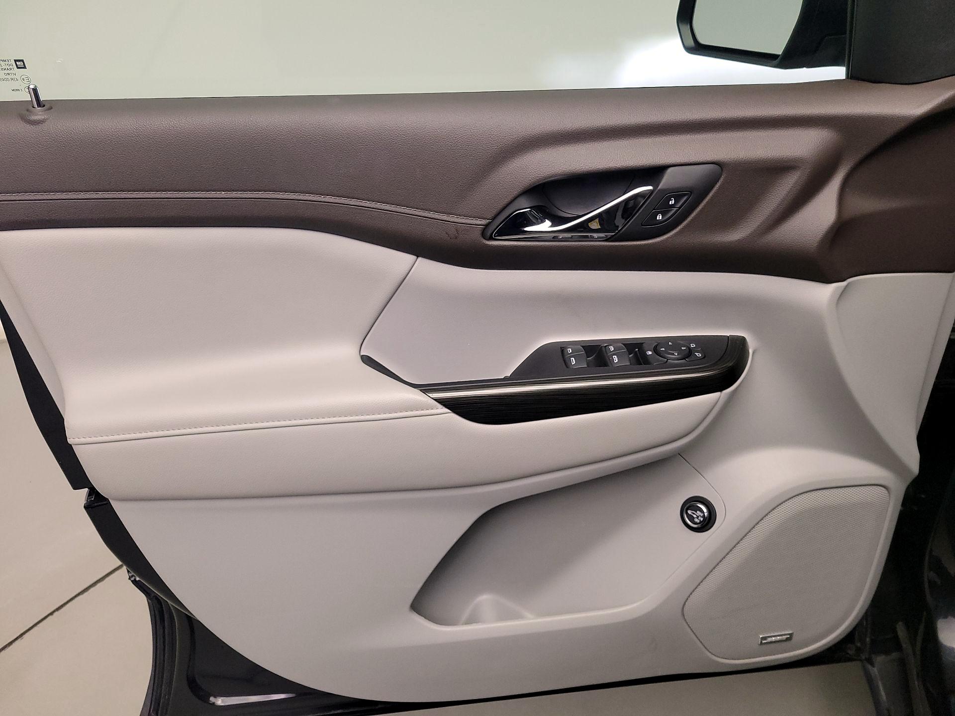 Thumbnail: 2023 GMC Acadia - 12