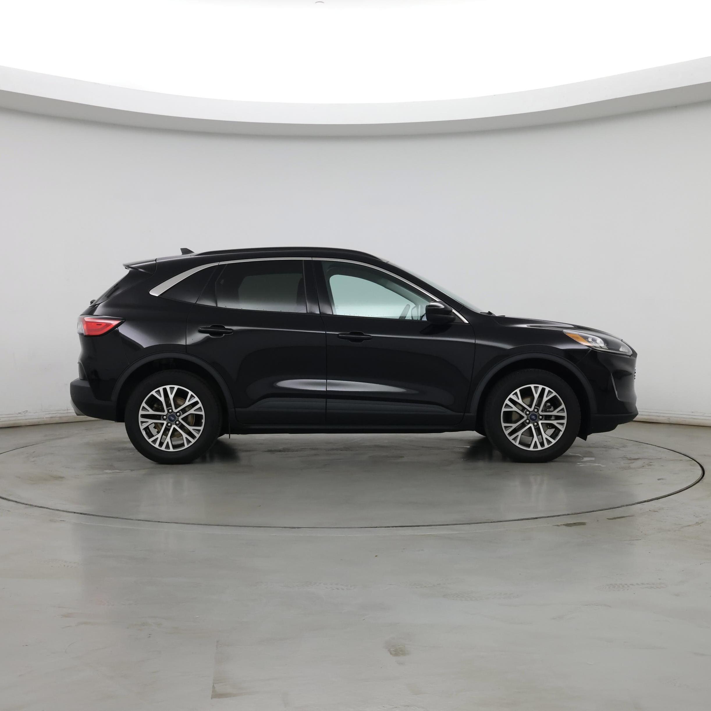 Thumbnail: 2021 Ford Escape - 7