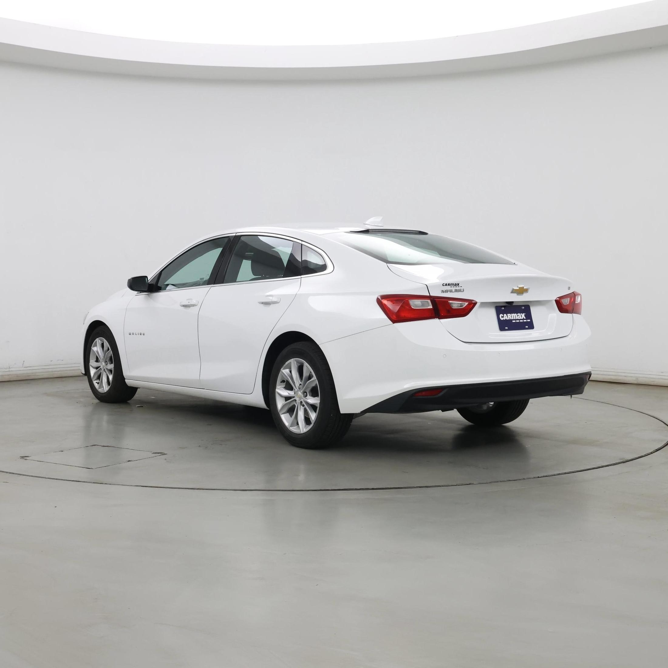 Thumbnail: 2024 Chevrolet Malibu - 2