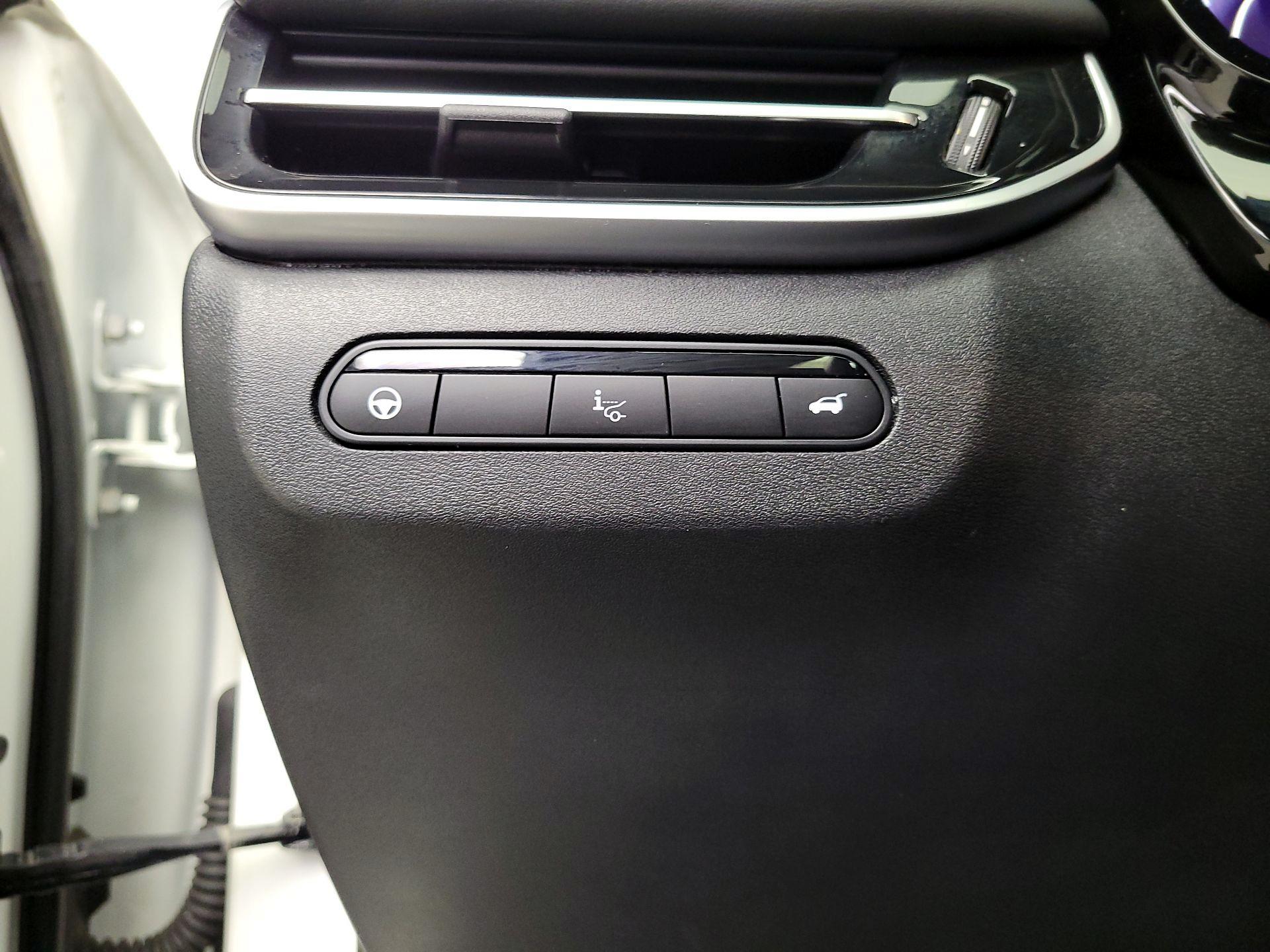 Thumbnail: 2023 INFINITI QX60 - 13