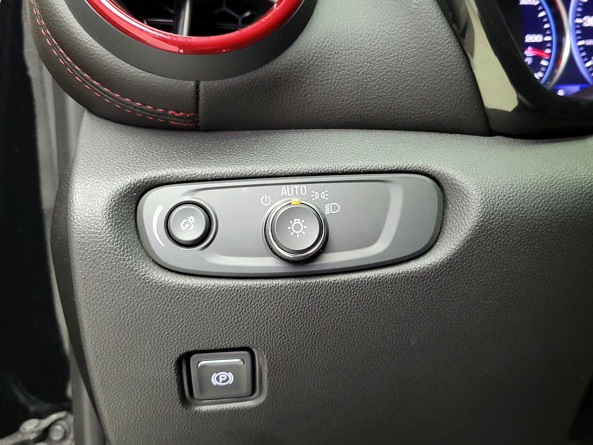 Thumbnail: 2022 Chevrolet Blazer - 13