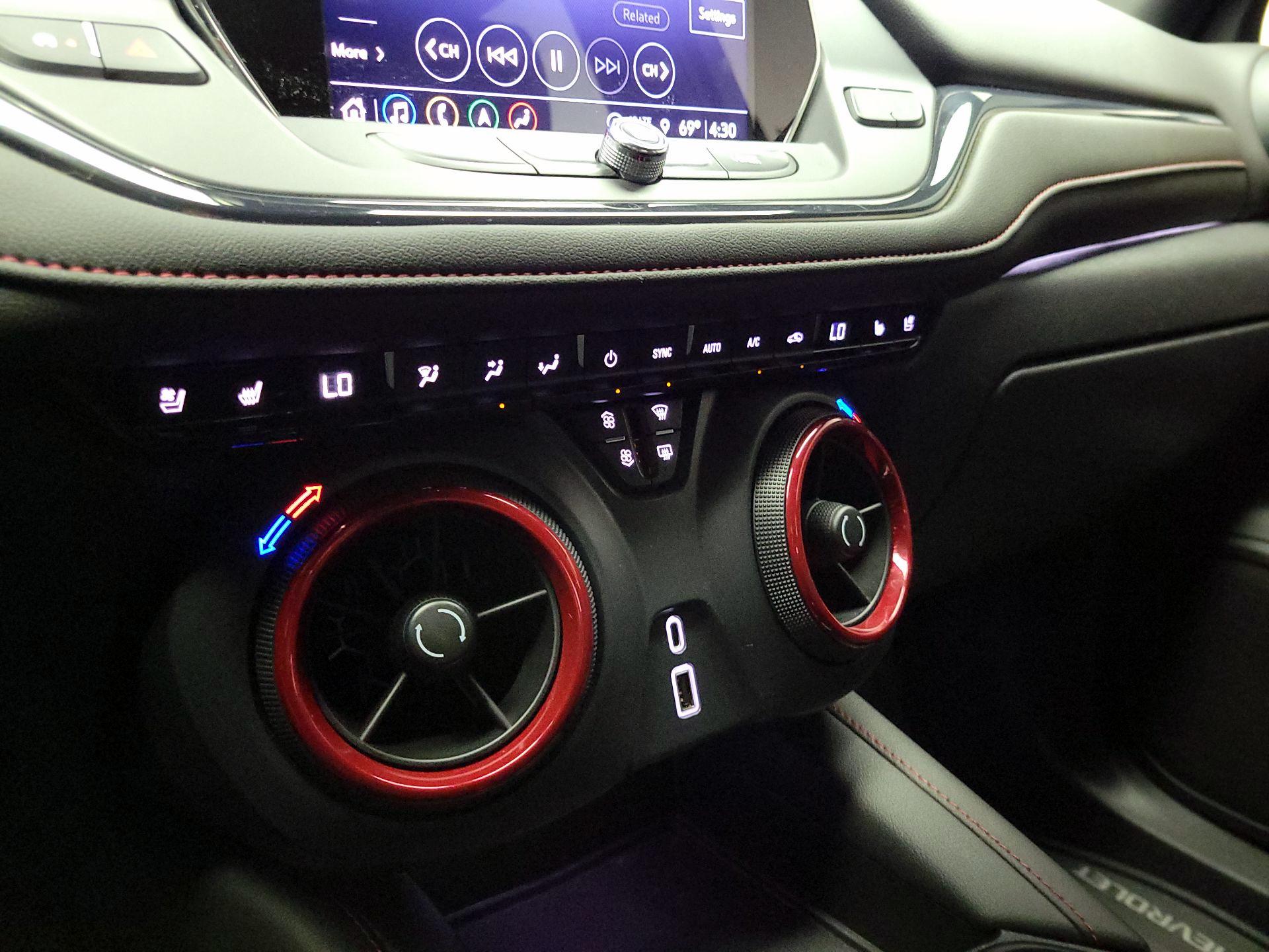 Thumbnail: 2022 Chevrolet Blazer - 16