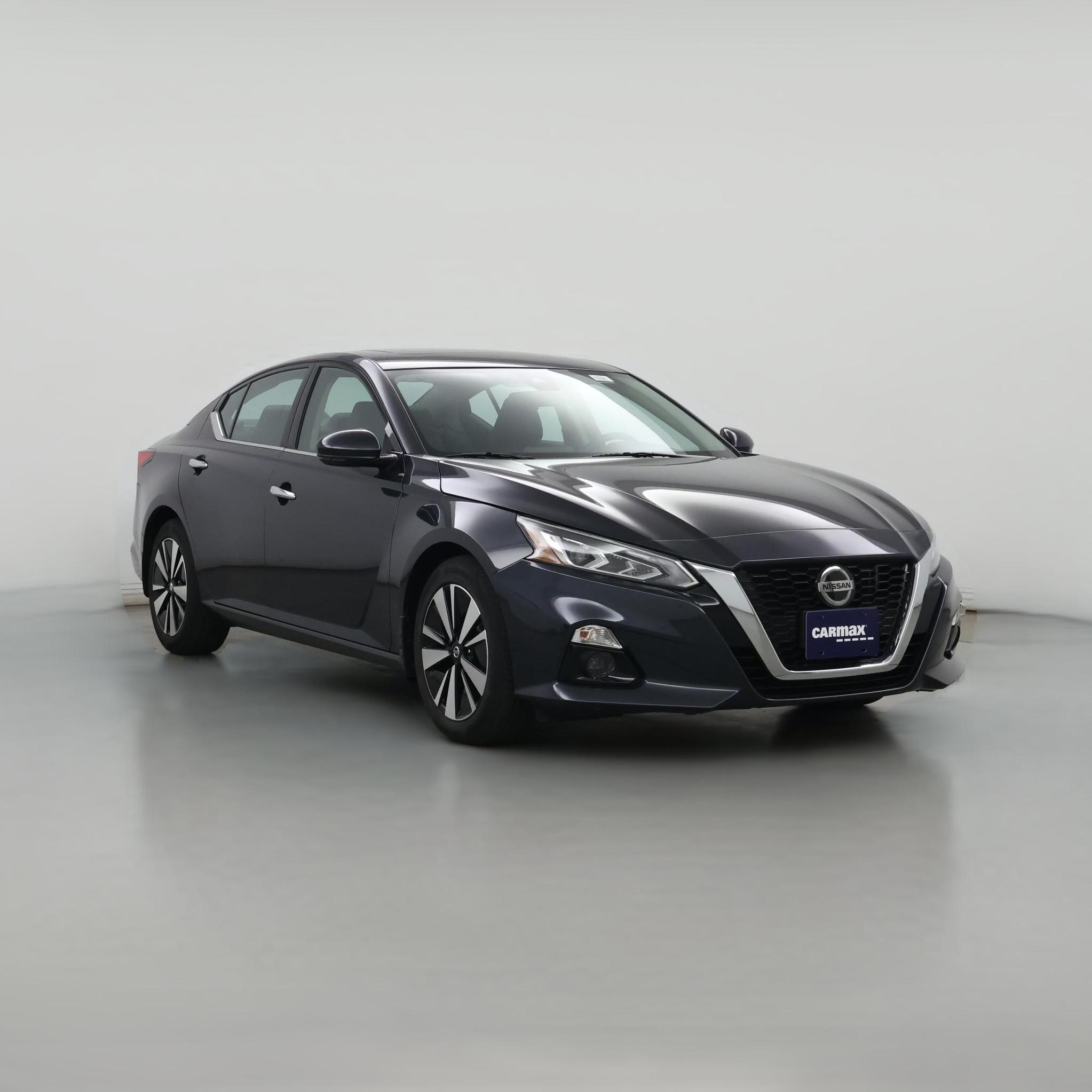 Thumbnail: 2022 Nissan Altima - 1