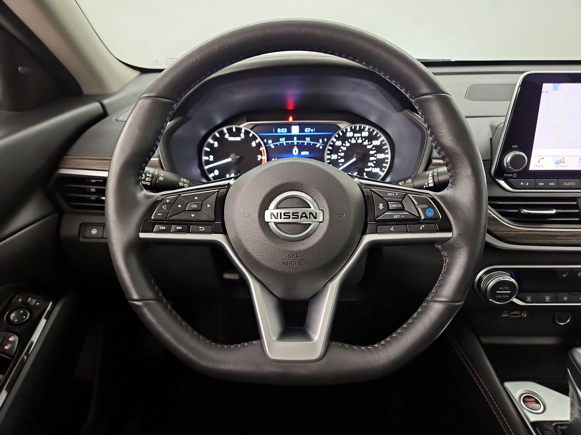 Thumbnail: 2022 Nissan Altima - 10