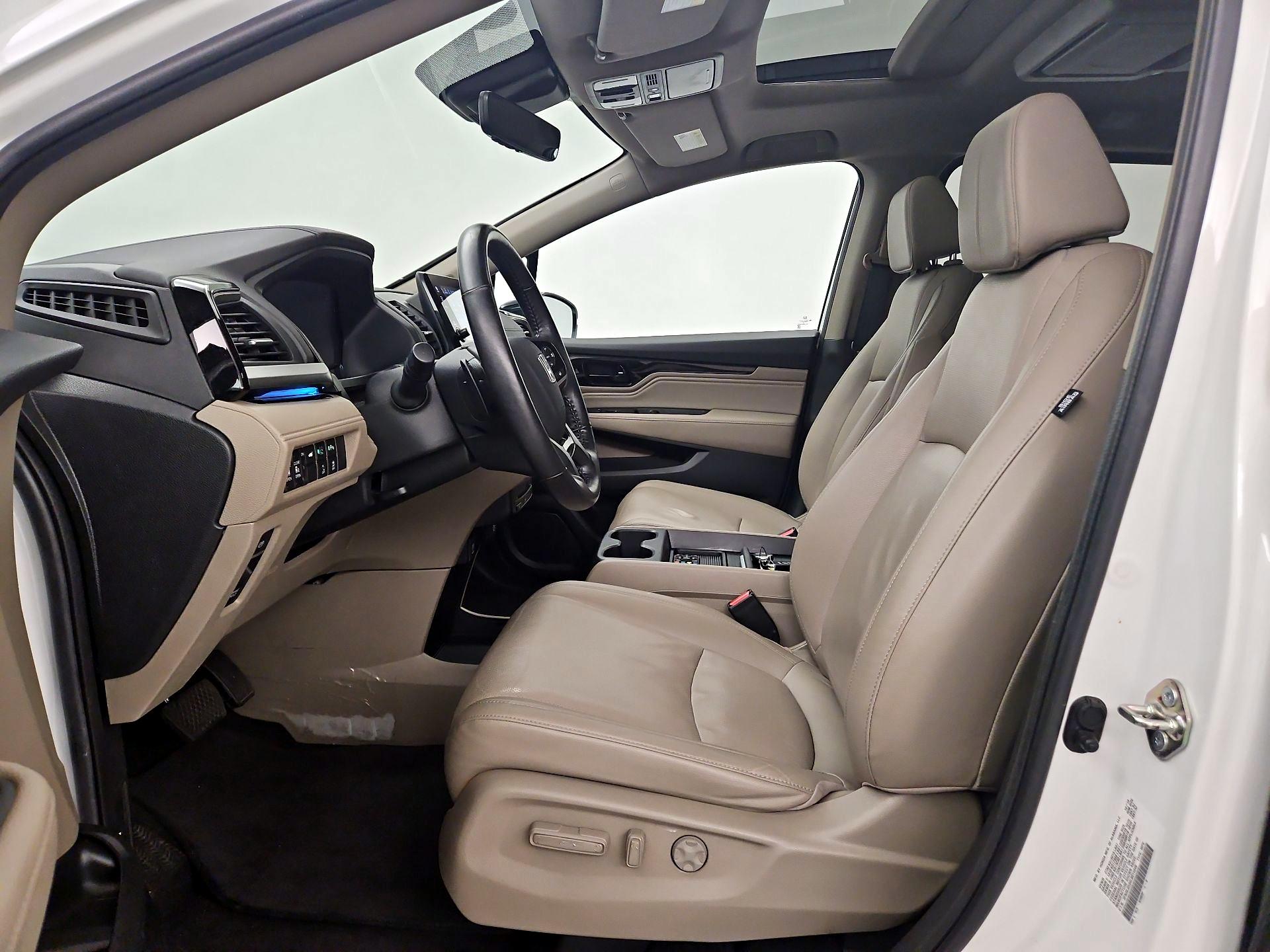 Thumbnail: 2020 Honda Odyssey - 11
