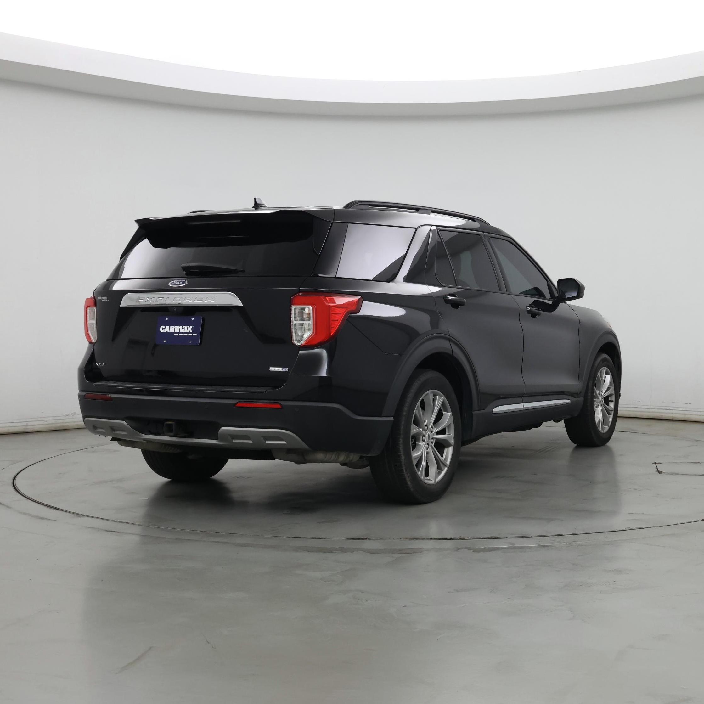 Thumbnail: 2020 Ford Explorer - 8