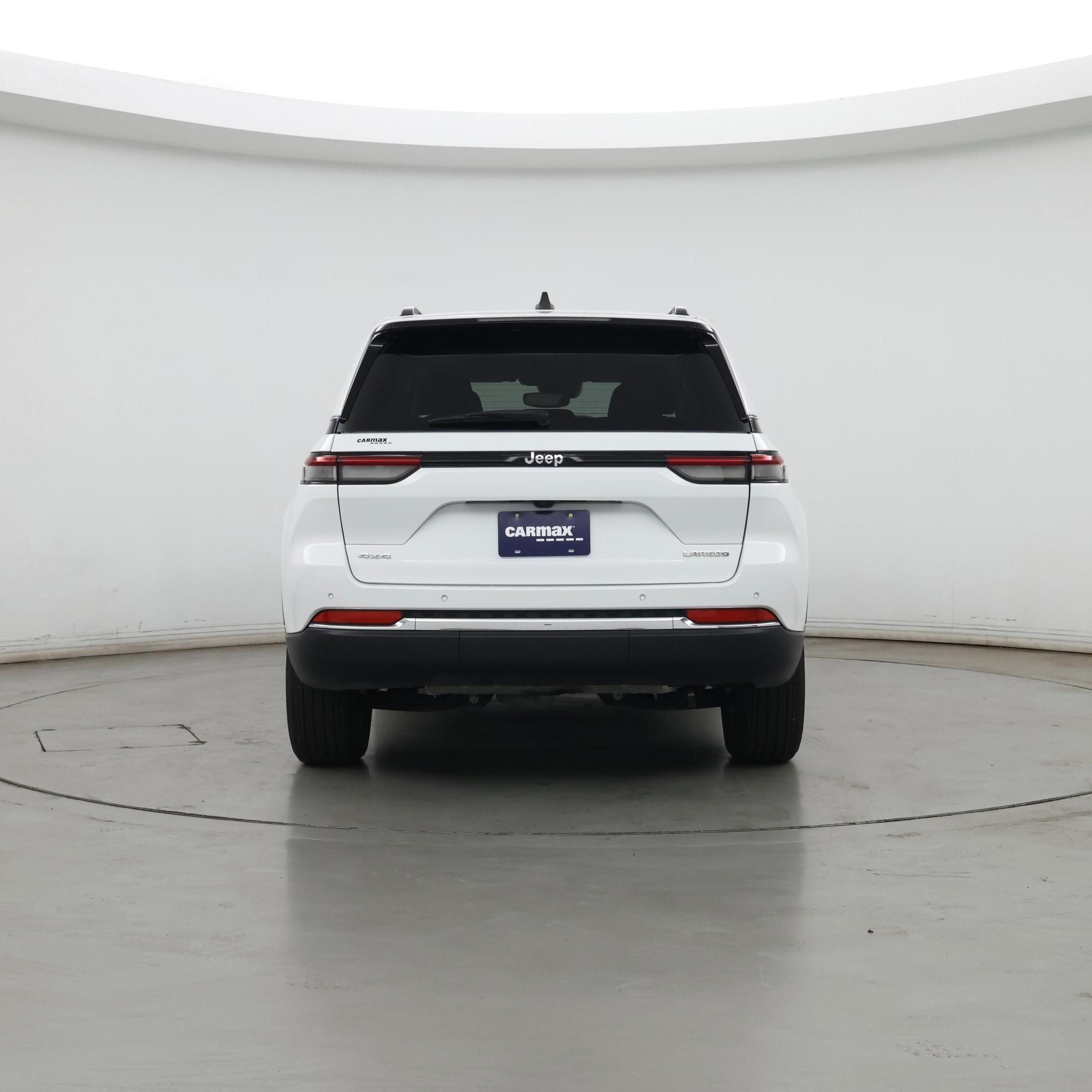 Thumbnail: 2023 Jeep Grand Cherokee - 6