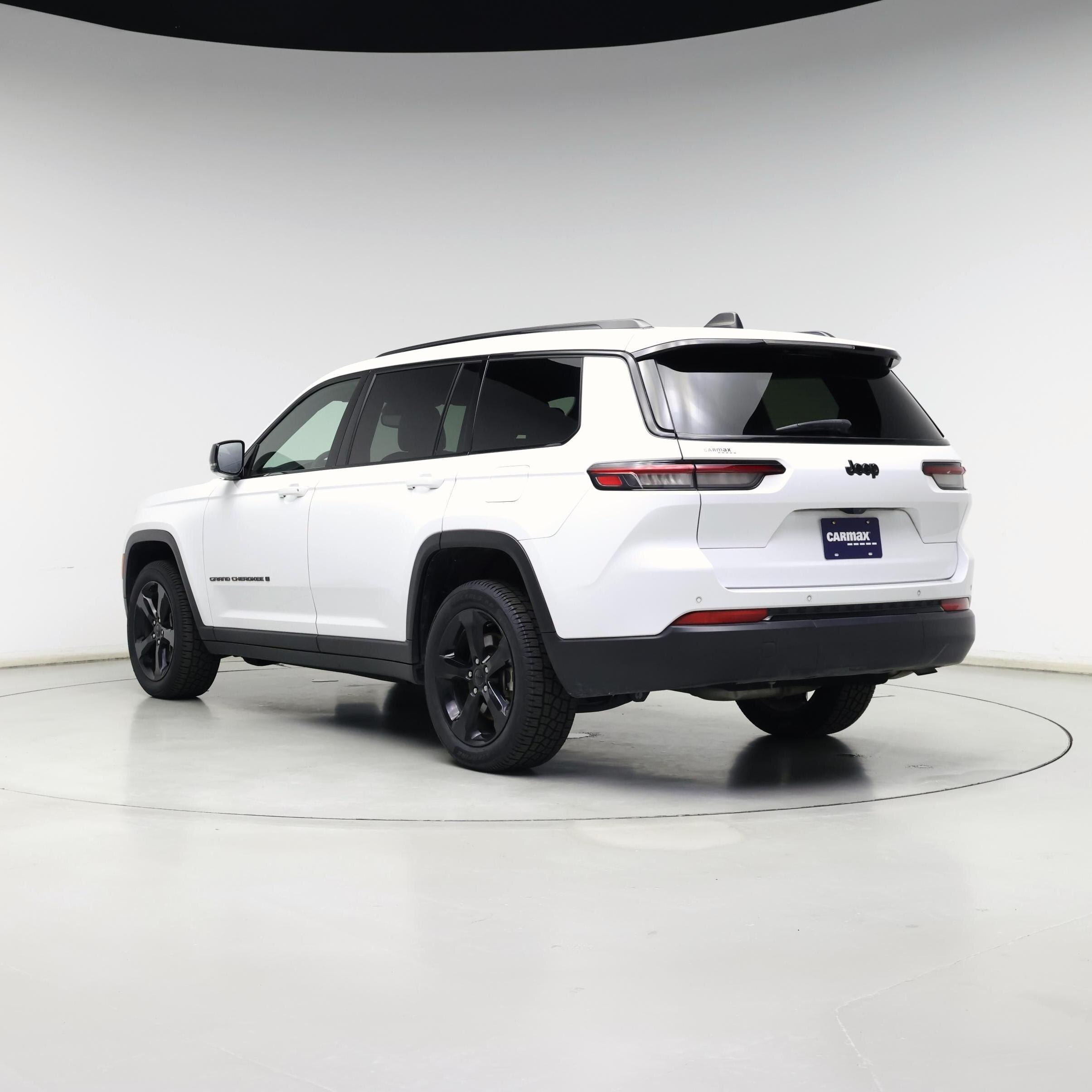 Thumbnail: 2023 Jeep Grand Cherokee L - 2