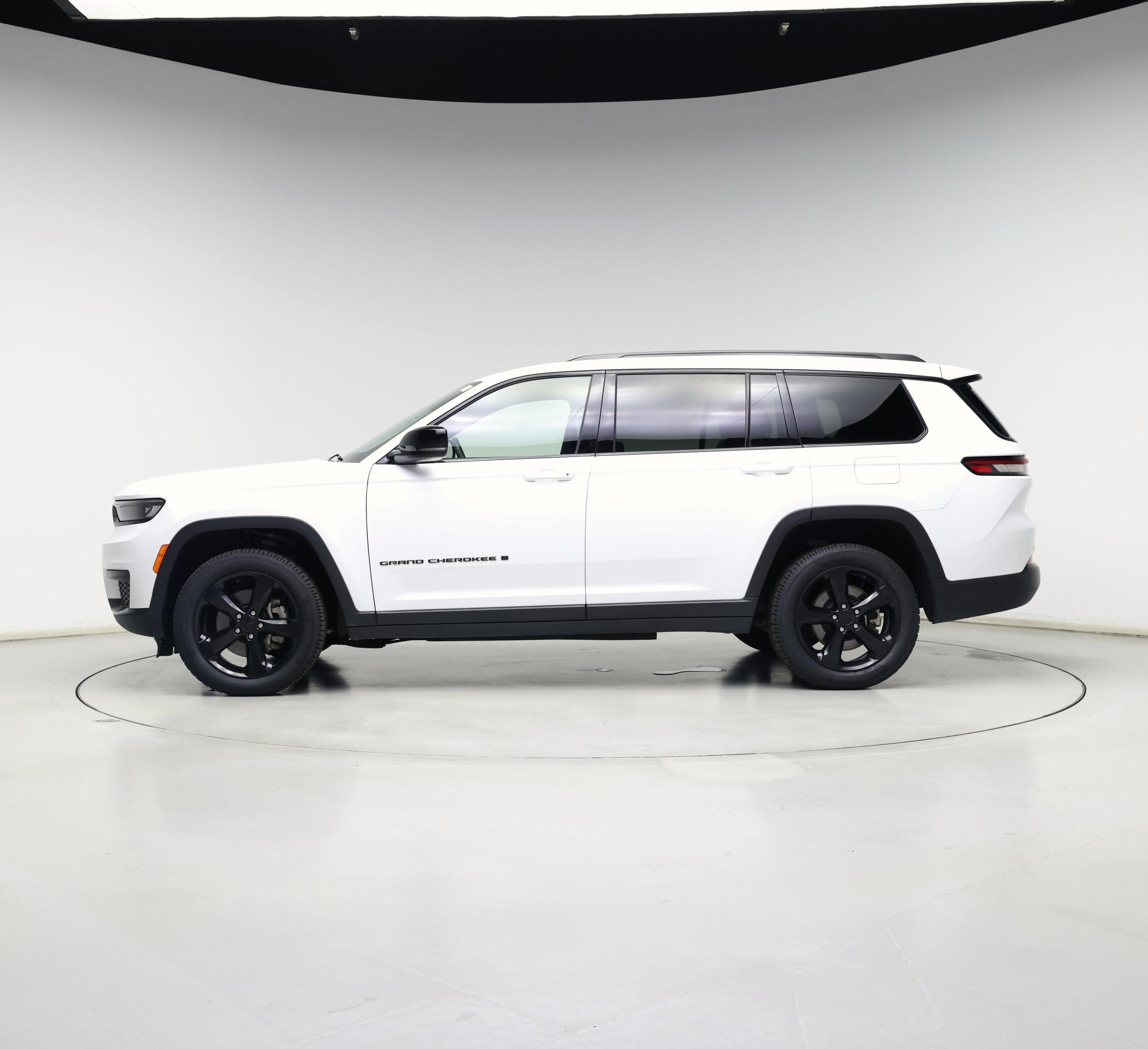 Thumbnail: 2023 Jeep Grand Cherokee L - 3