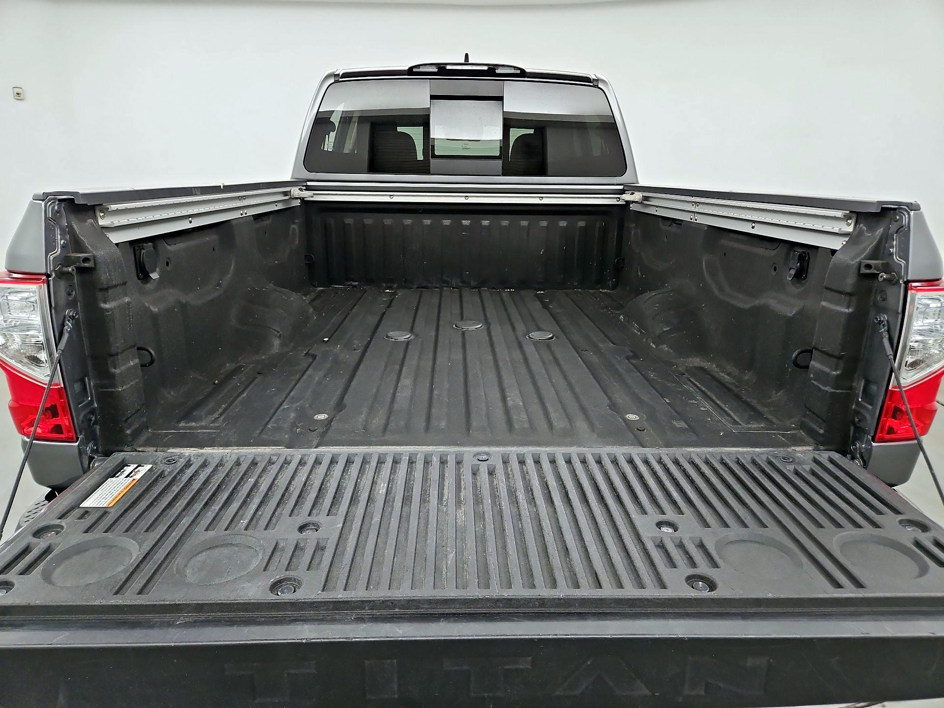 Thumbnail: 2024 Nissan Titan - 20