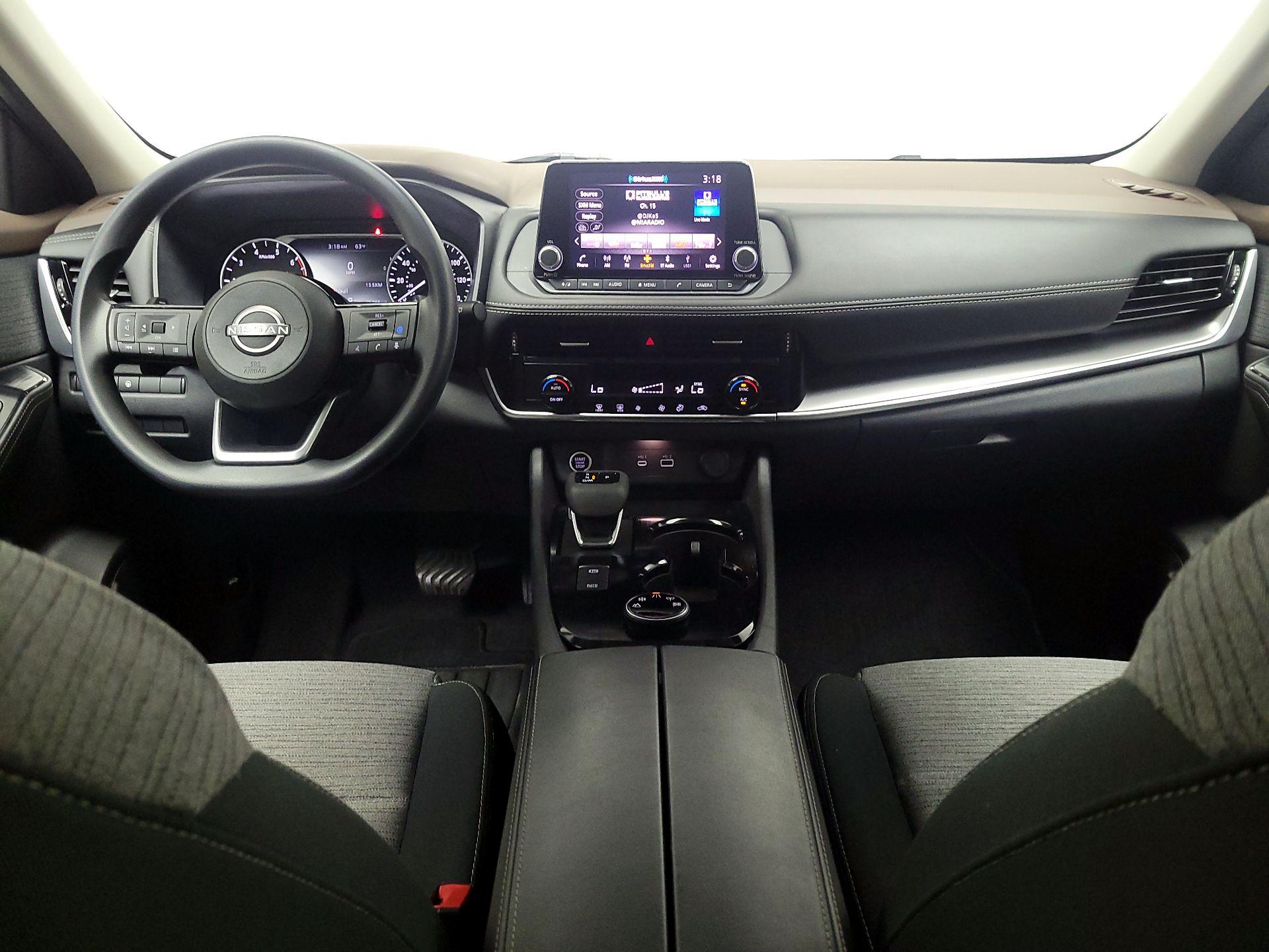 Thumbnail: 2022 Nissan Rogue - 9