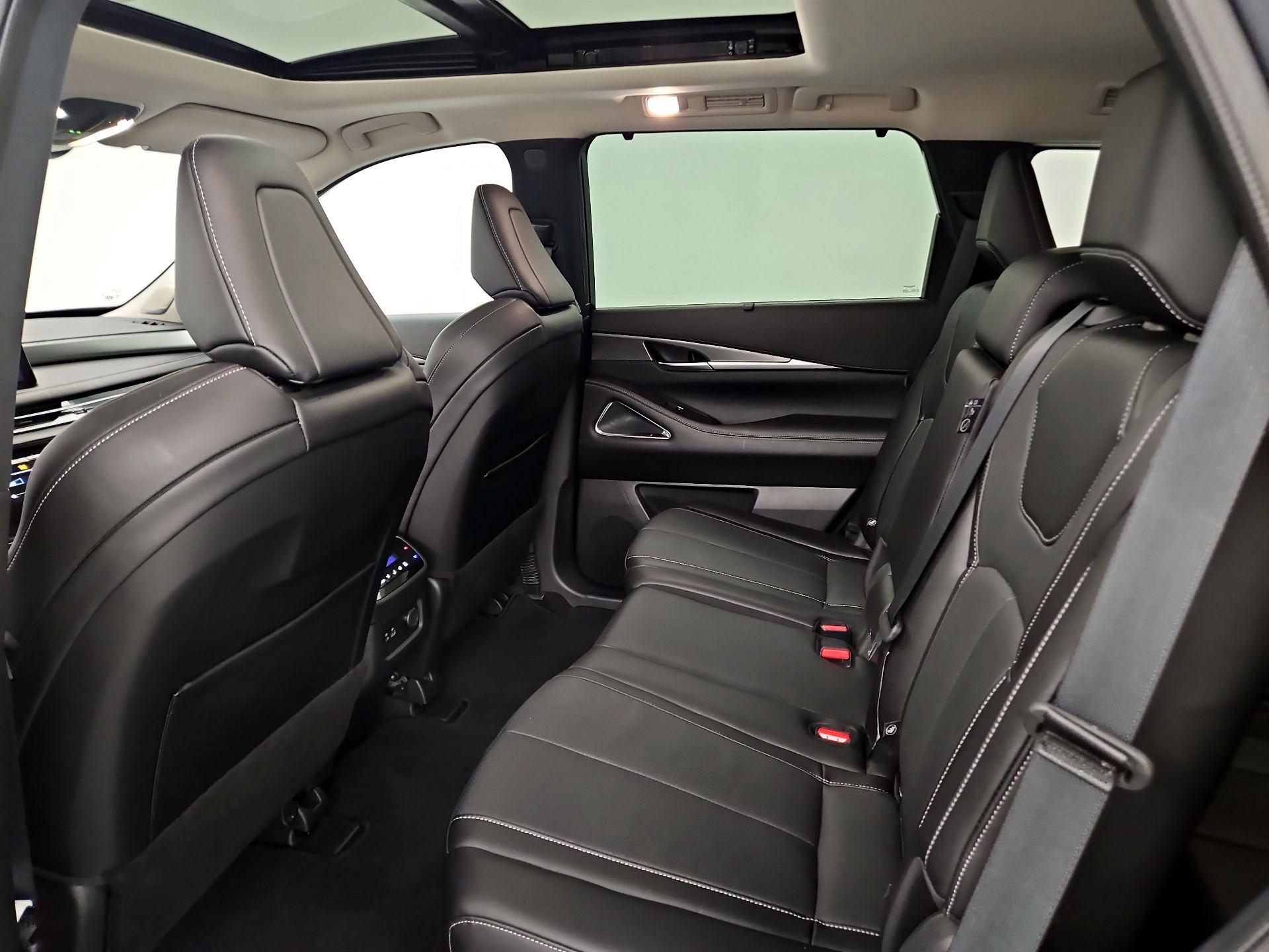 Thumbnail: 2024 INFINITI QX60 - 20