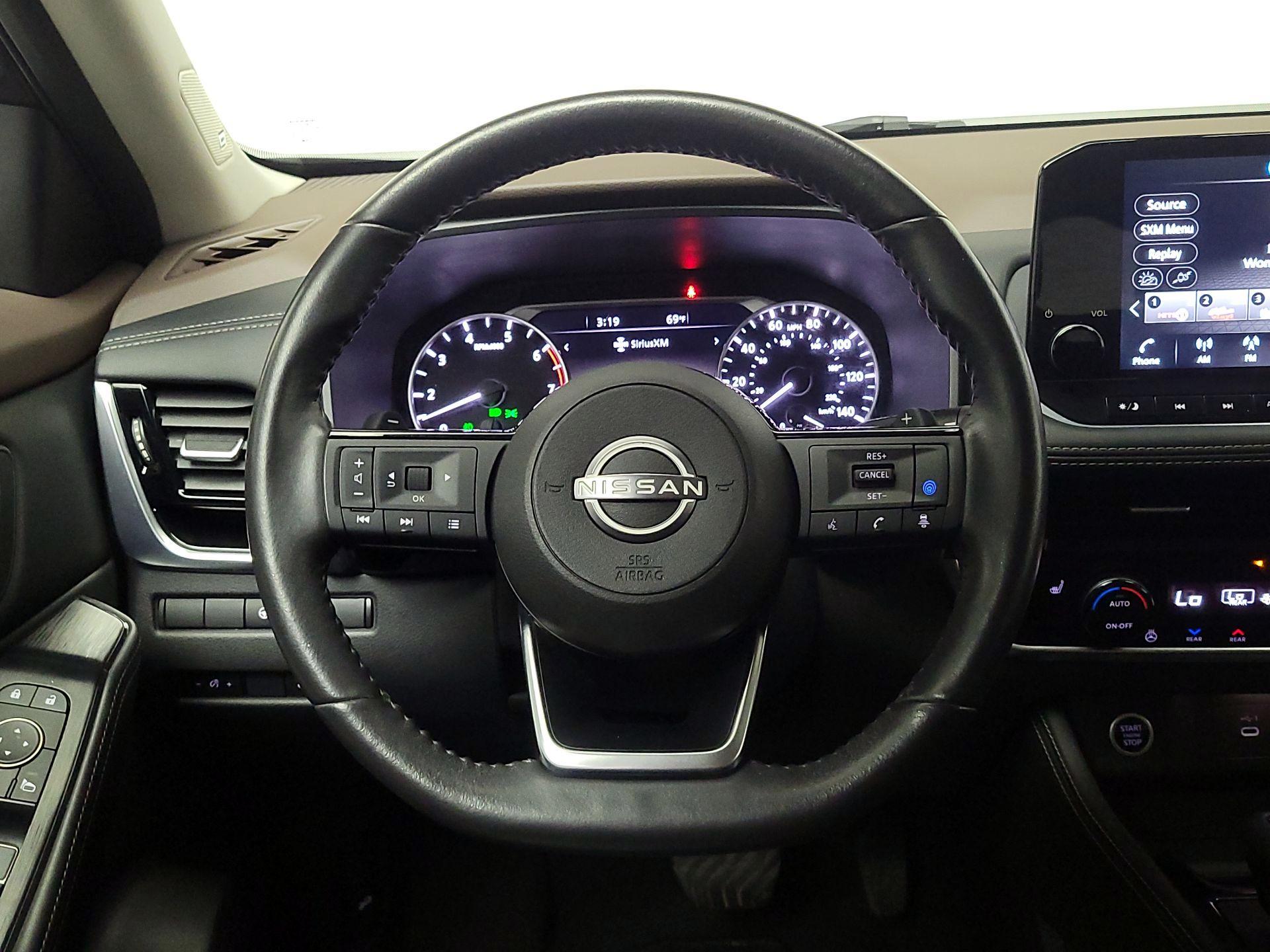 Thumbnail: 2022 Nissan Rogue - 10