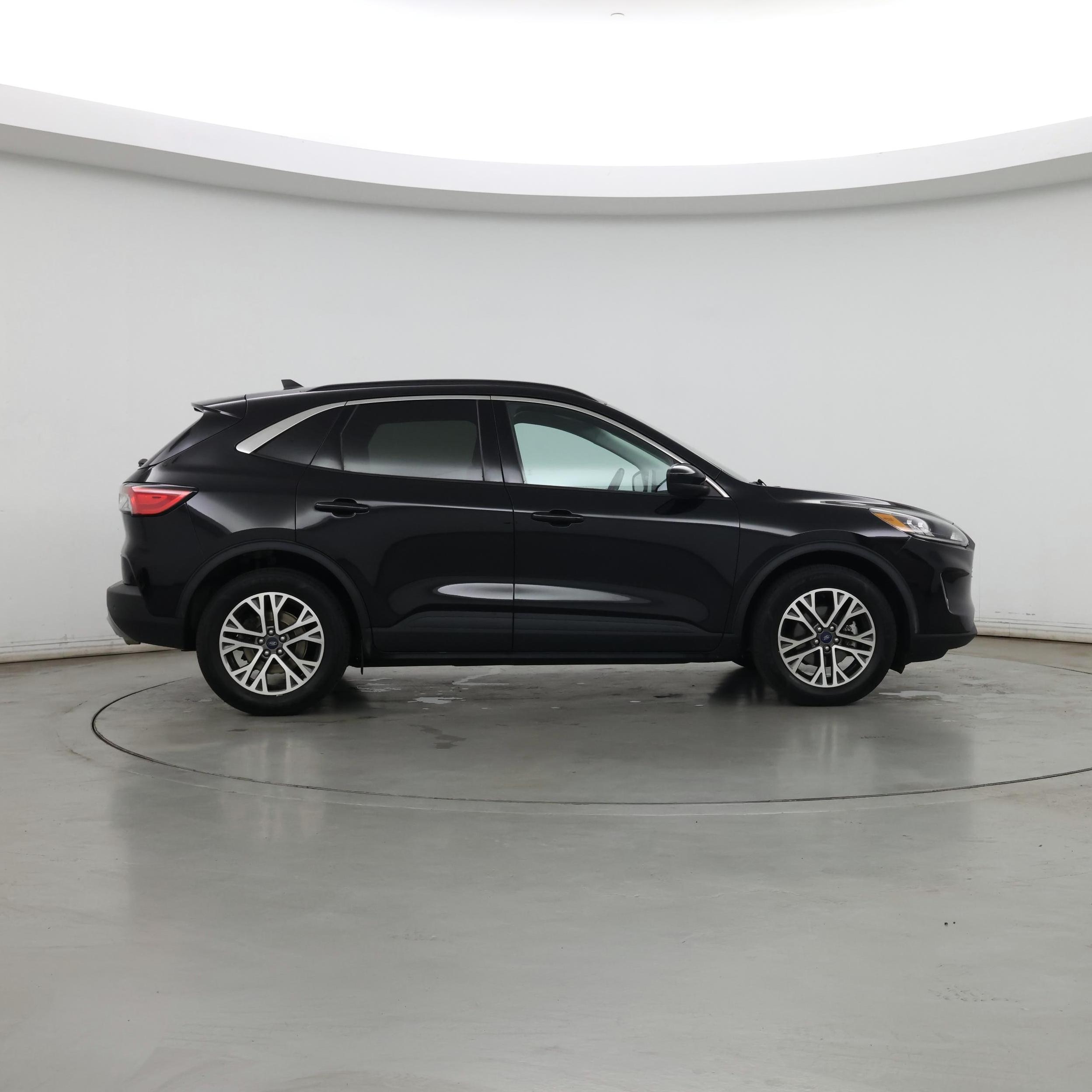 Thumbnail: 2021 Ford Escape - 7