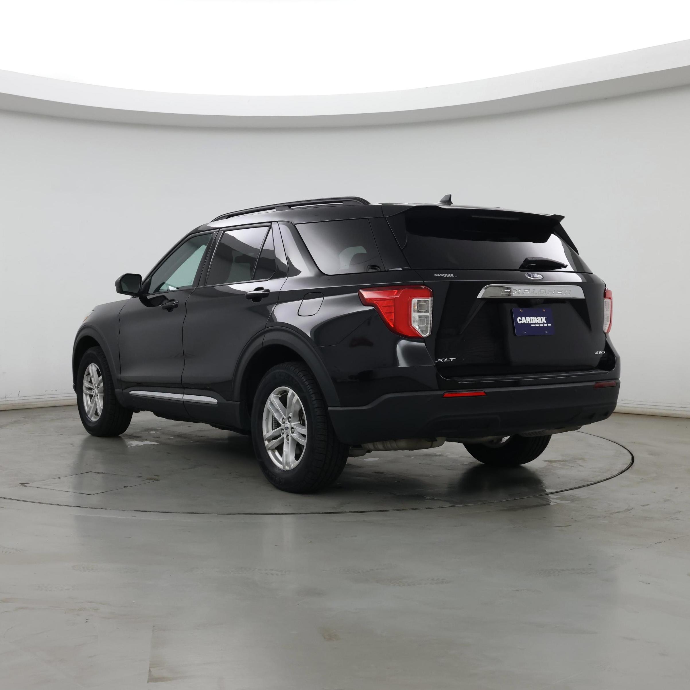 Thumbnail: 2023 Ford Explorer - 2