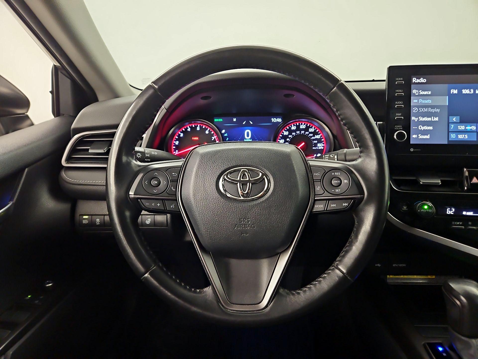 Thumbnail: 2021 Toyota Camry - 10