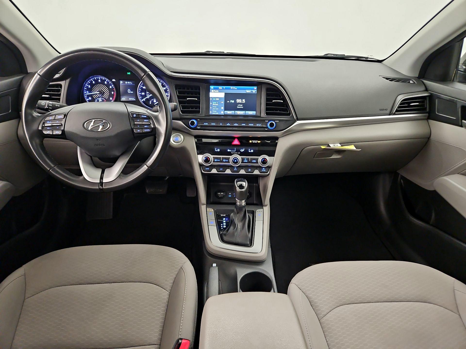 Thumbnail: 2020 Hyundai Elantra - 9