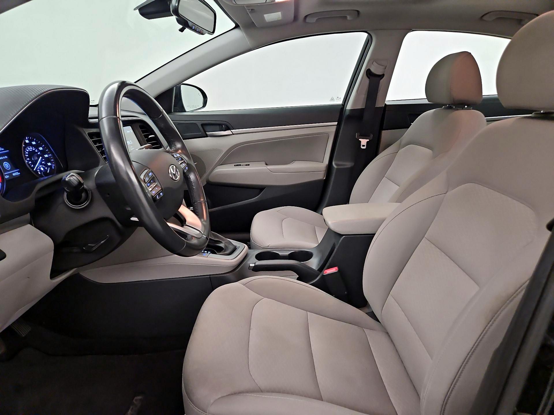 Thumbnail: 2020 Hyundai Elantra - 11