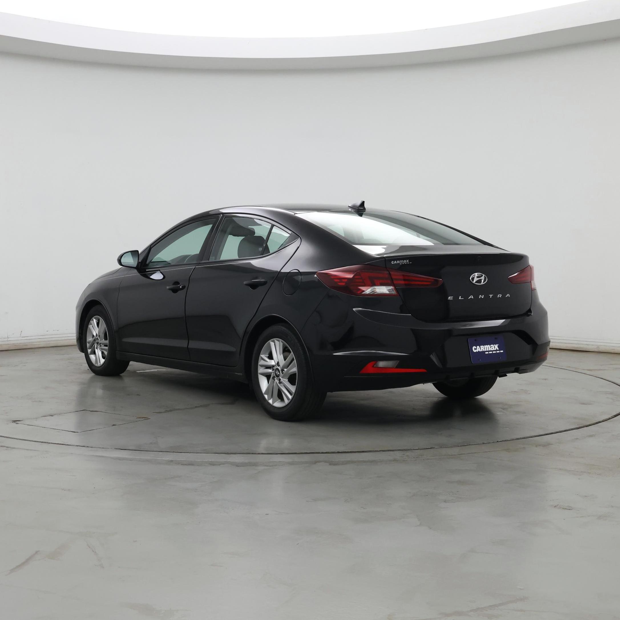 Thumbnail: 2020 Hyundai Elantra - 2
