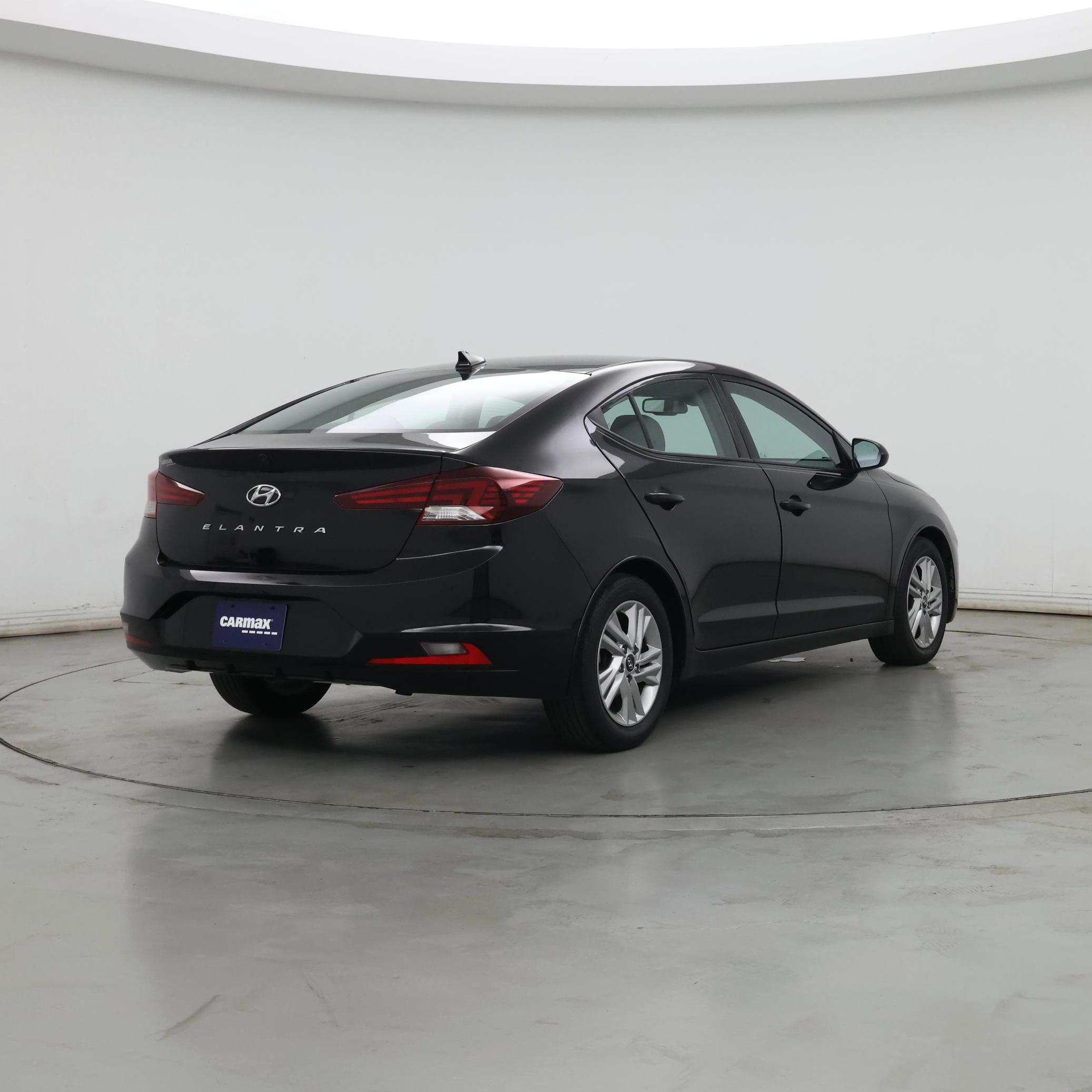 Thumbnail: 2020 Hyundai Elantra - 8