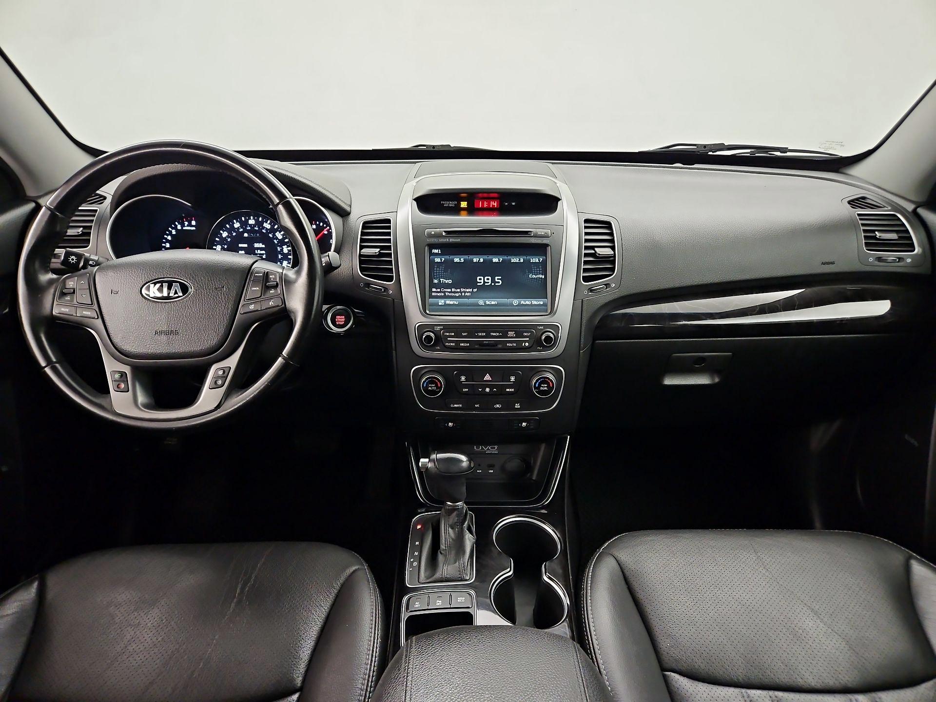 Thumbnail: 2015 Kia Sorento - 9