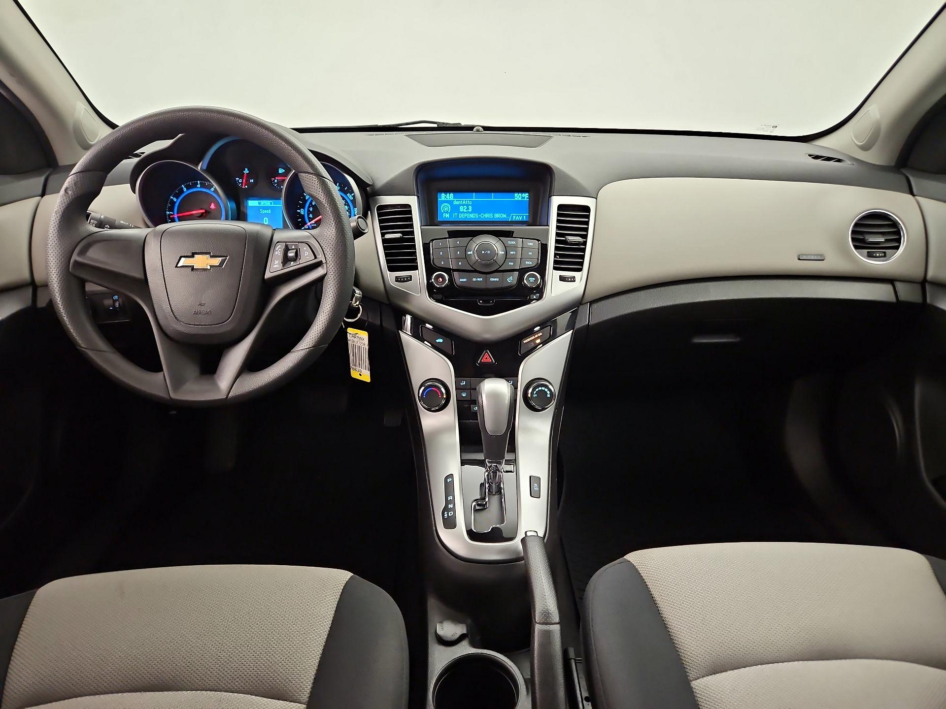 Thumbnail: 2015 Chevrolet Cruze - 9