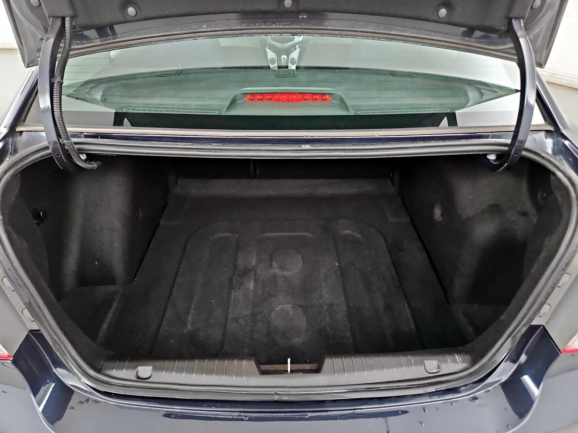 Thumbnail: 2015 Chevrolet Cruze - 19