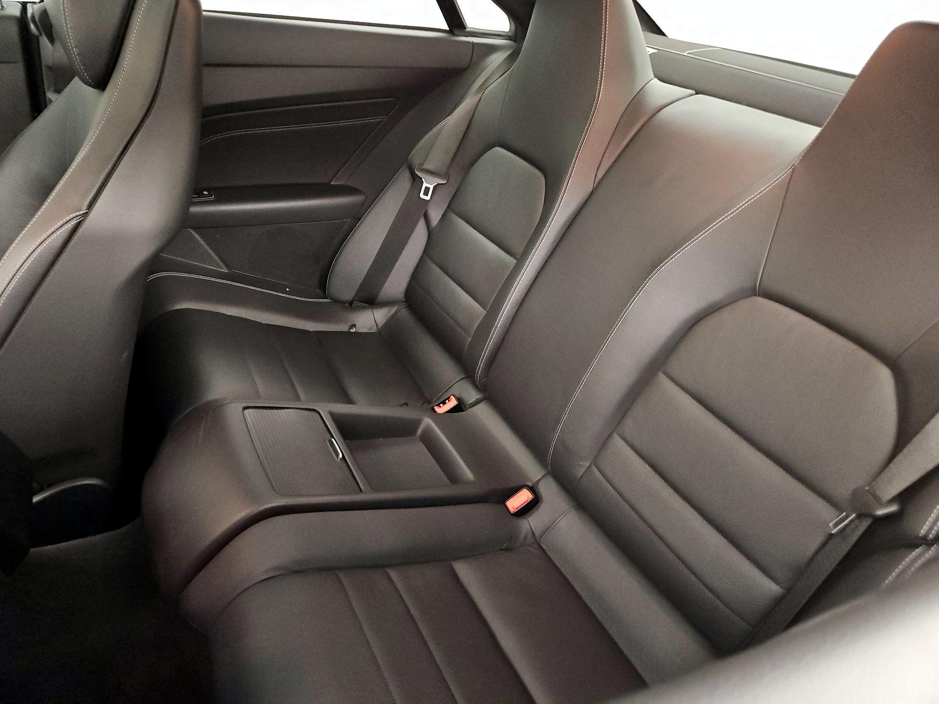 Thumbnail: 2016 Mercedes-Benz E-Class - 20