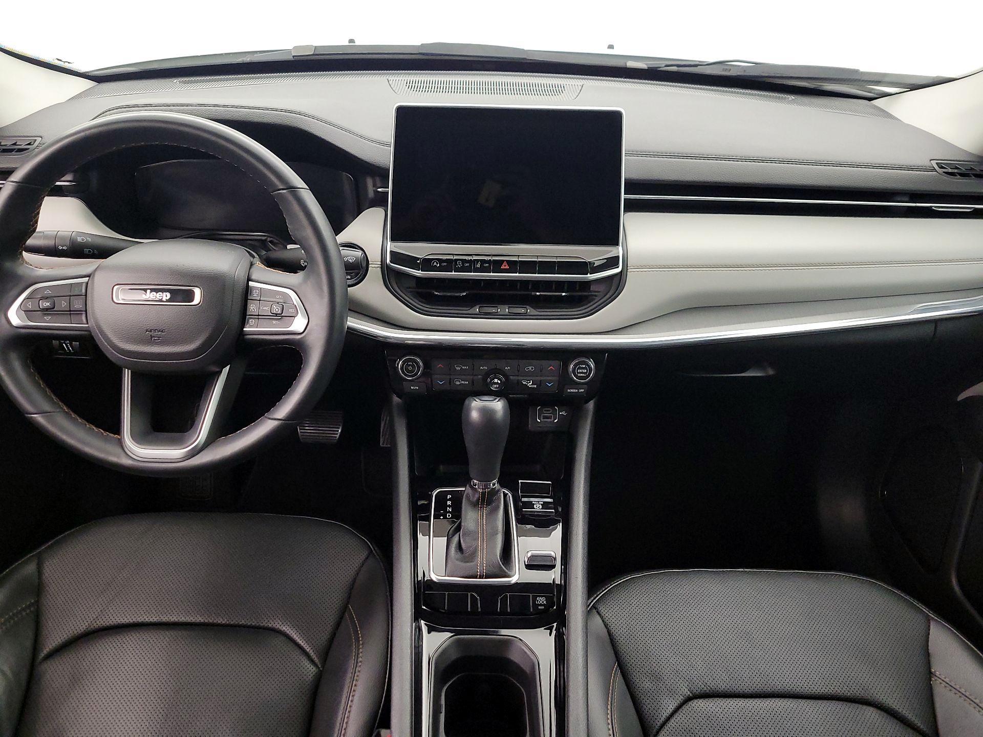 Thumbnail: 2022 Jeep Compass - 9