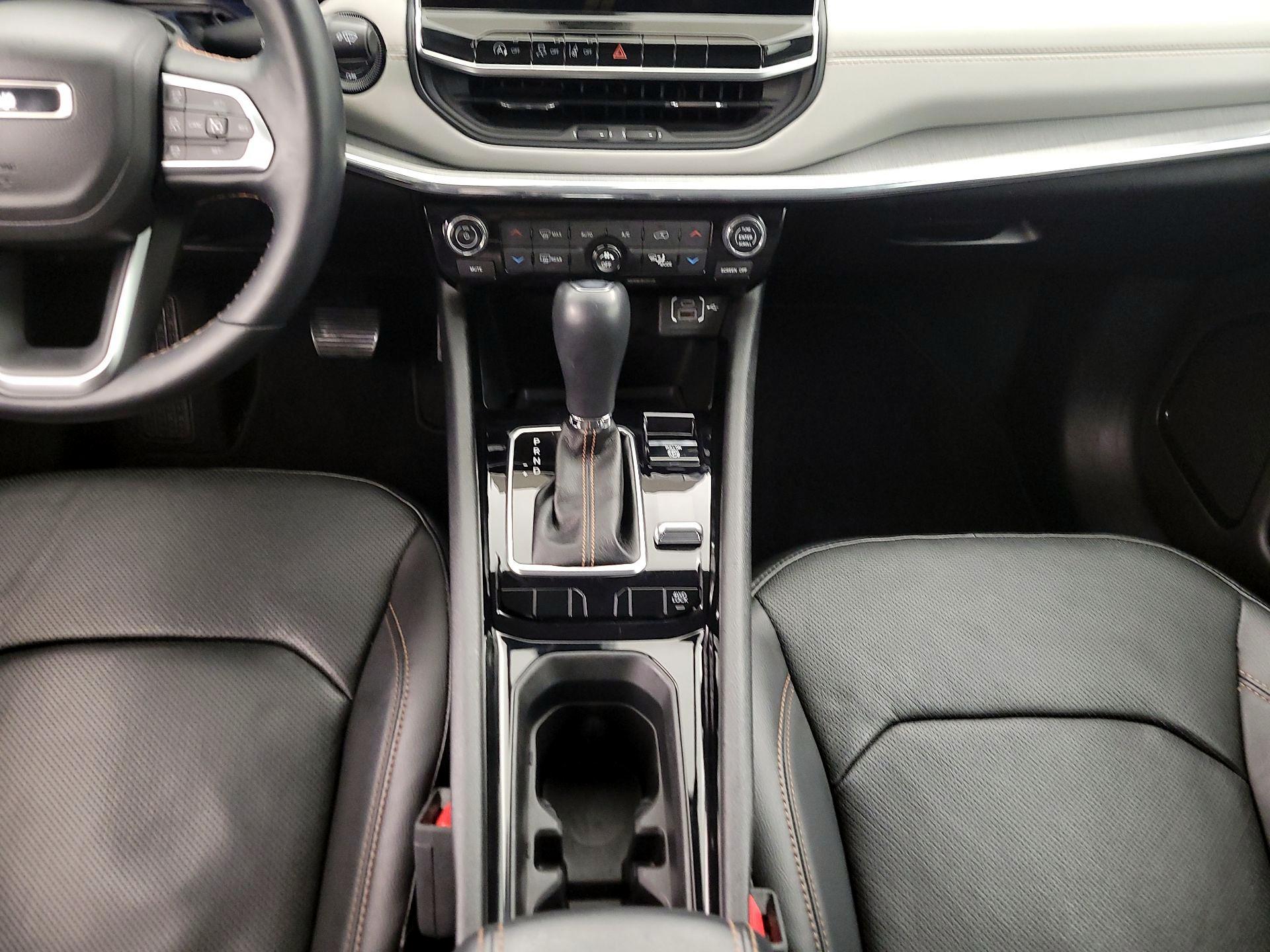 Thumbnail: 2022 Jeep Compass - 18