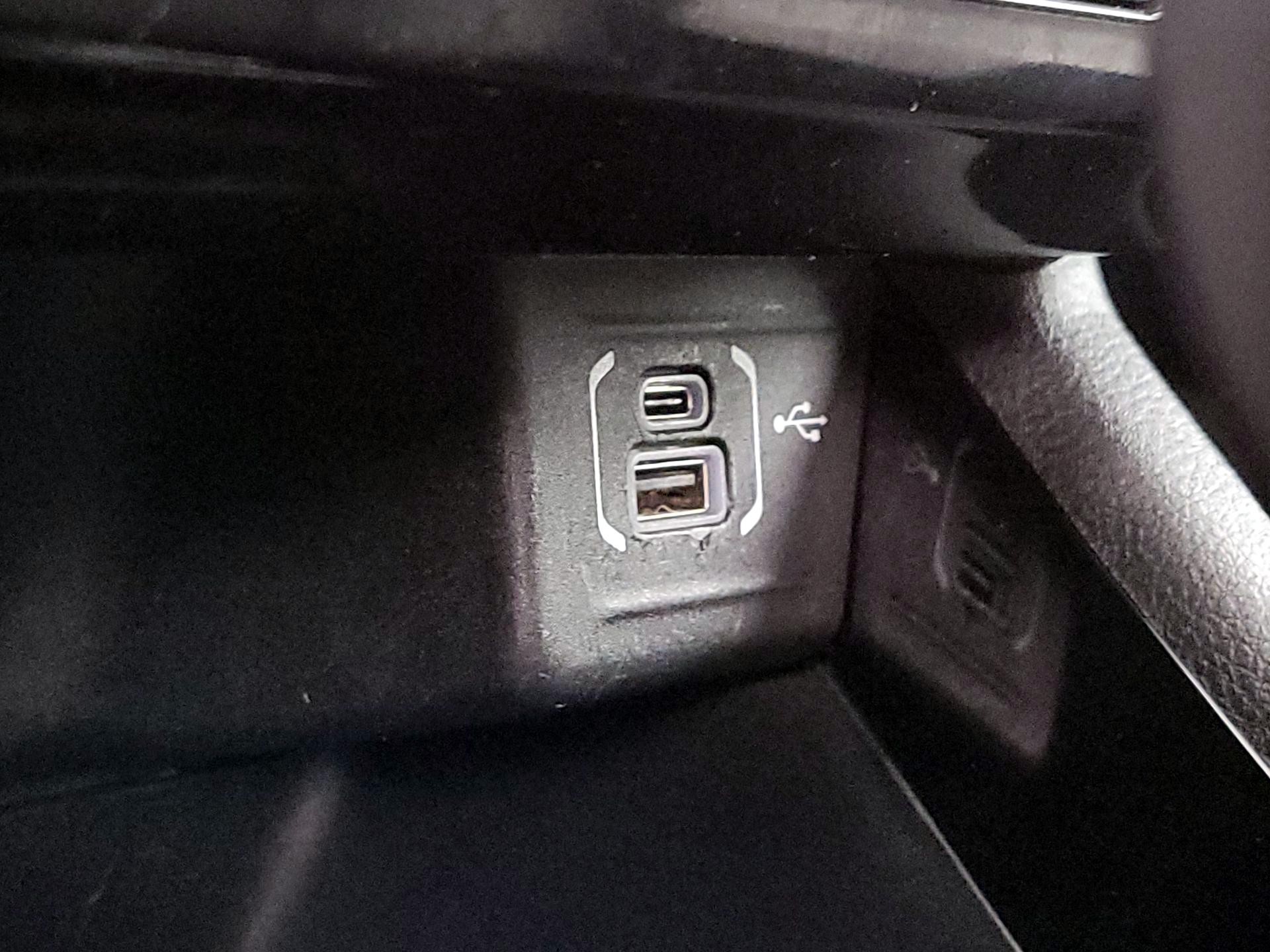 Thumbnail: 2022 Jeep Compass - 19