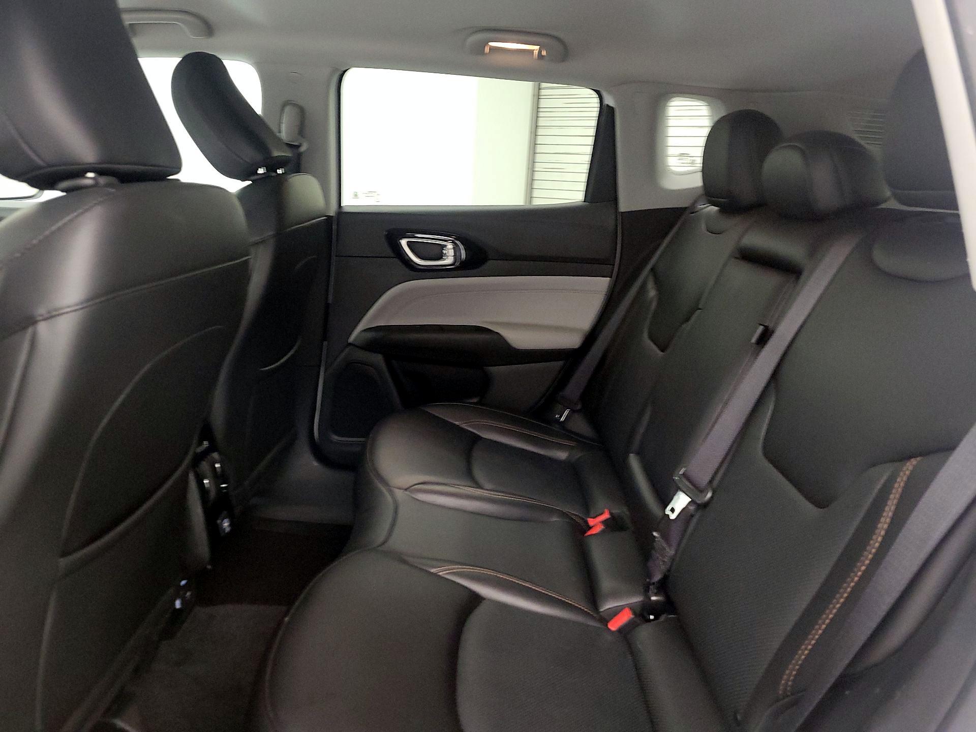 Thumbnail: 2022 Jeep Compass - 19