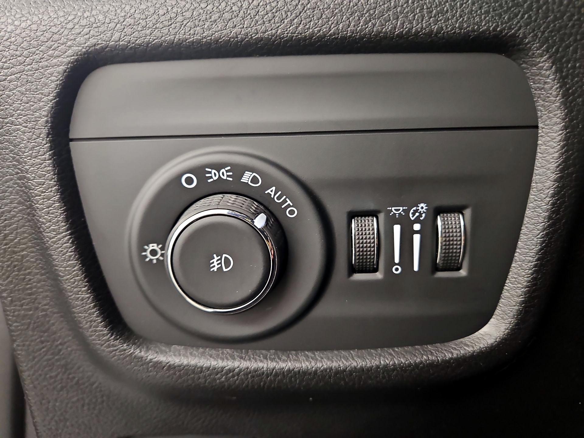 Thumbnail: 2022 Jeep Grand Cherokee L - 13