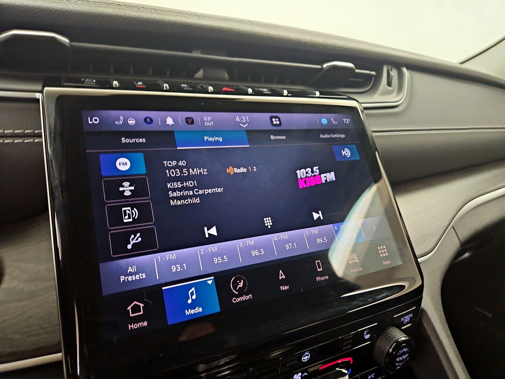 Thumbnail: 2022 Jeep Grand Cherokee L - 16