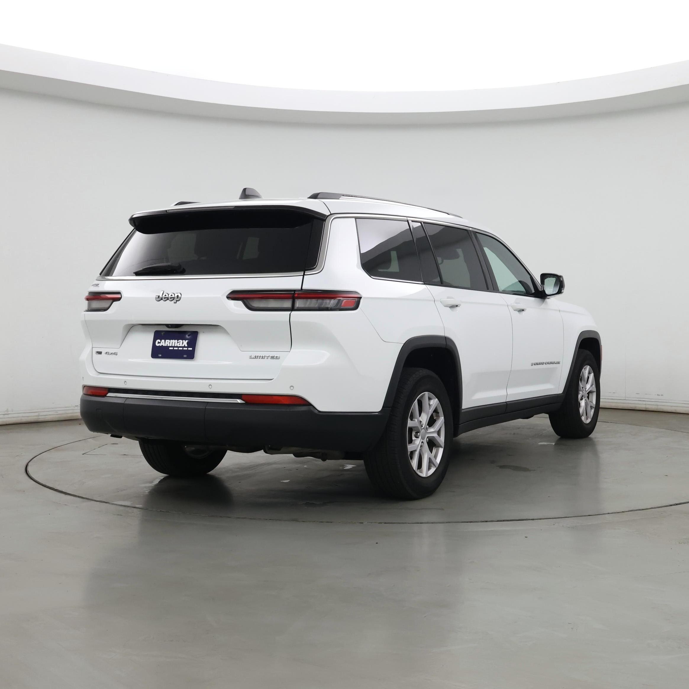 Thumbnail: 2022 Jeep Grand Cherokee L - 8