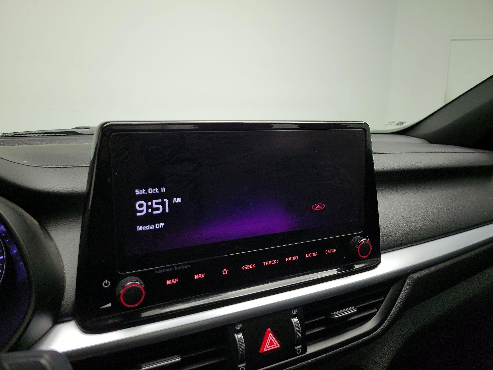 Thumbnail: 2023 Kia Forte - 16