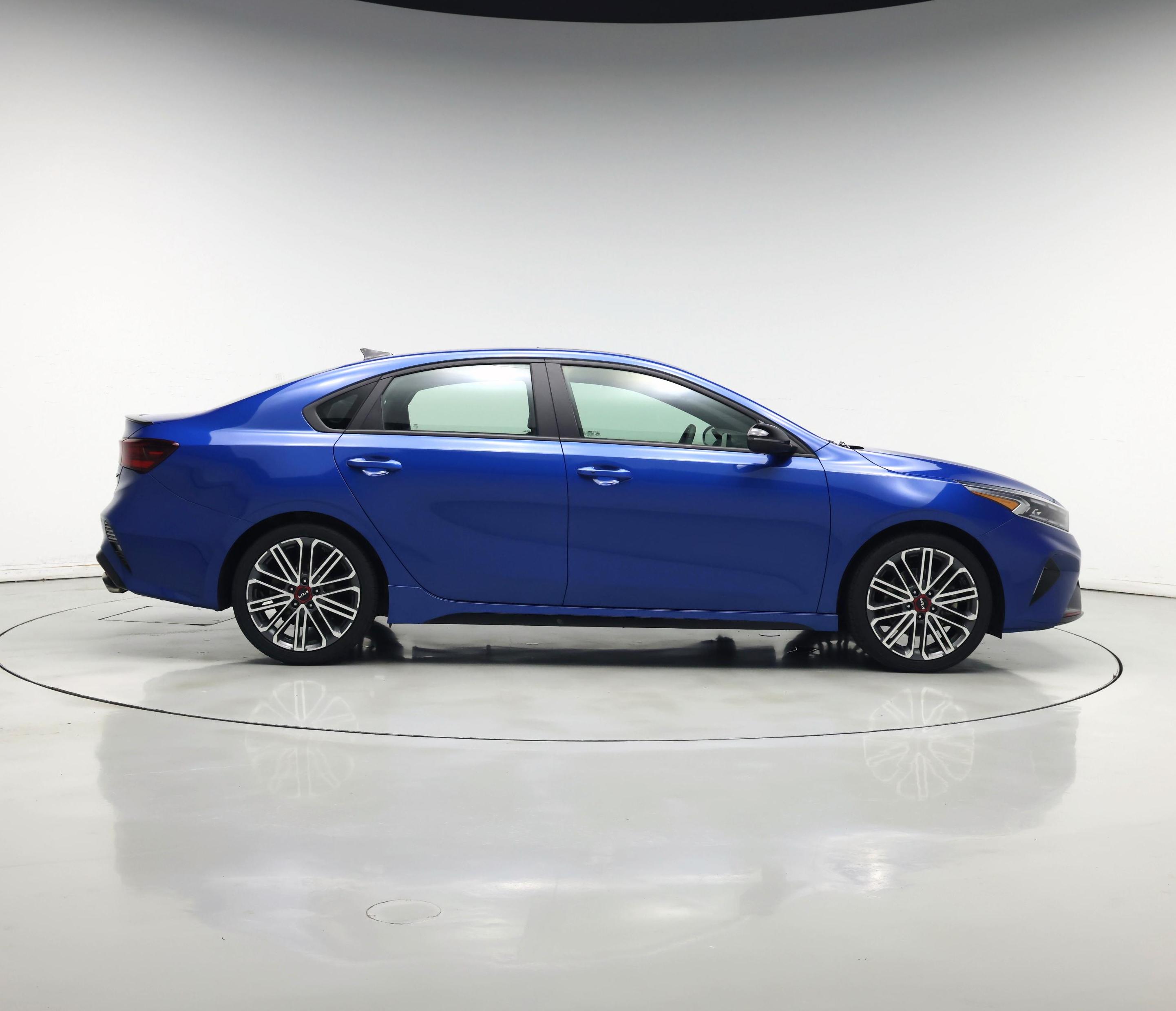 Thumbnail: 2023 Kia Forte - 7
