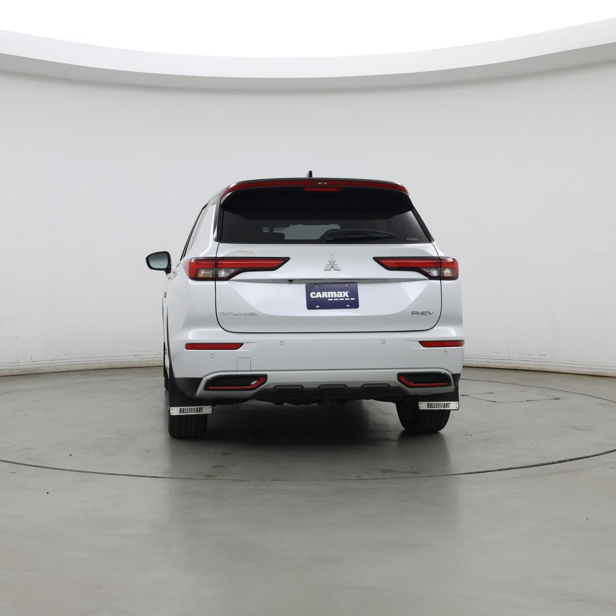 Thumbnail: 2023 Mitsubishi Outlander - 6